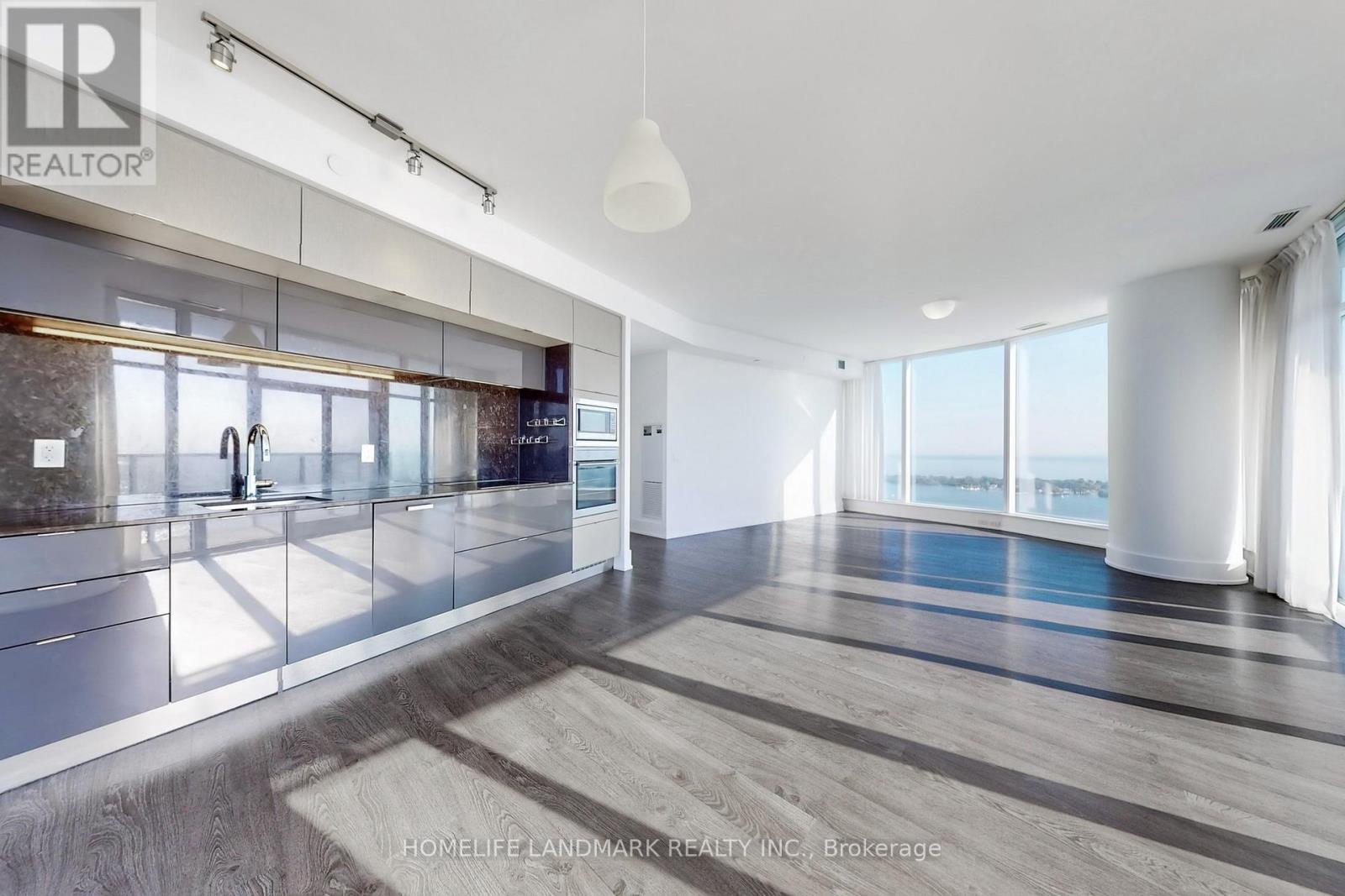 5510 - 10 York Street, Toronto (Waterfront Communities), Ontario  M5J 0E1 - Photo 10 - C12488702