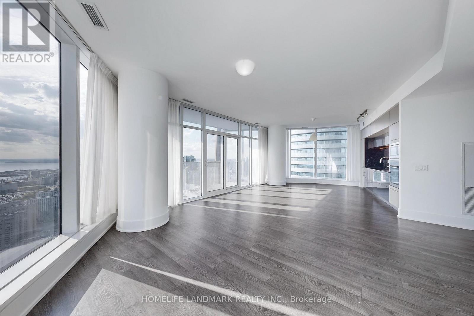 5510 - 10 York Street, Toronto (Waterfront Communities), Ontario  M5J 0E1 - Photo 12 - C12488702