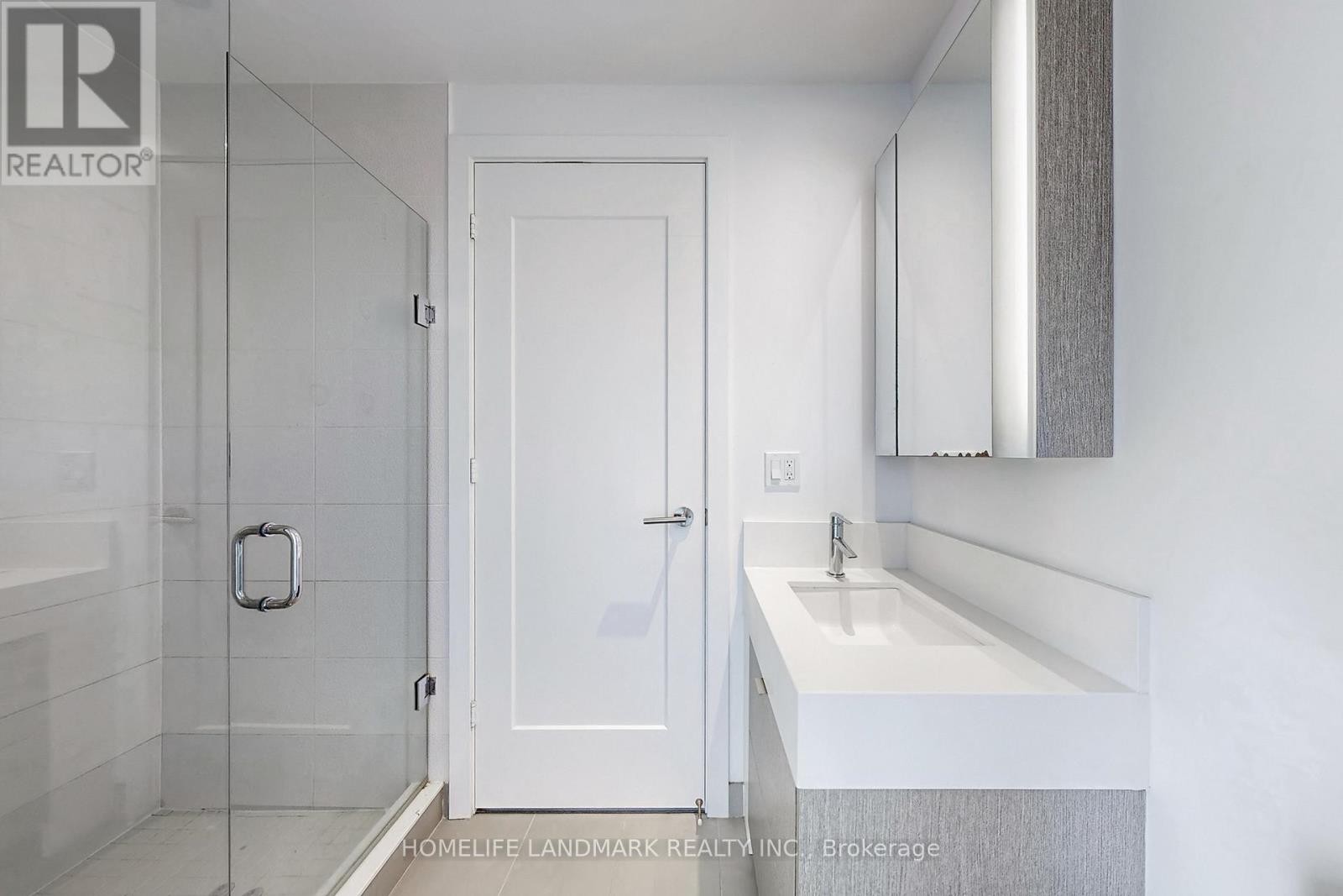 5510 - 10 York Street, Toronto (Waterfront Communities), Ontario  M5J 0E1 - Photo 27 - C12488702