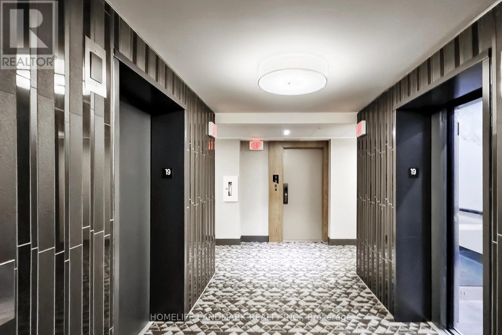 5510 - 10 York Street, Toronto (Waterfront Communities), Ontario  M5J 0E1 - Photo 39 - C12488702