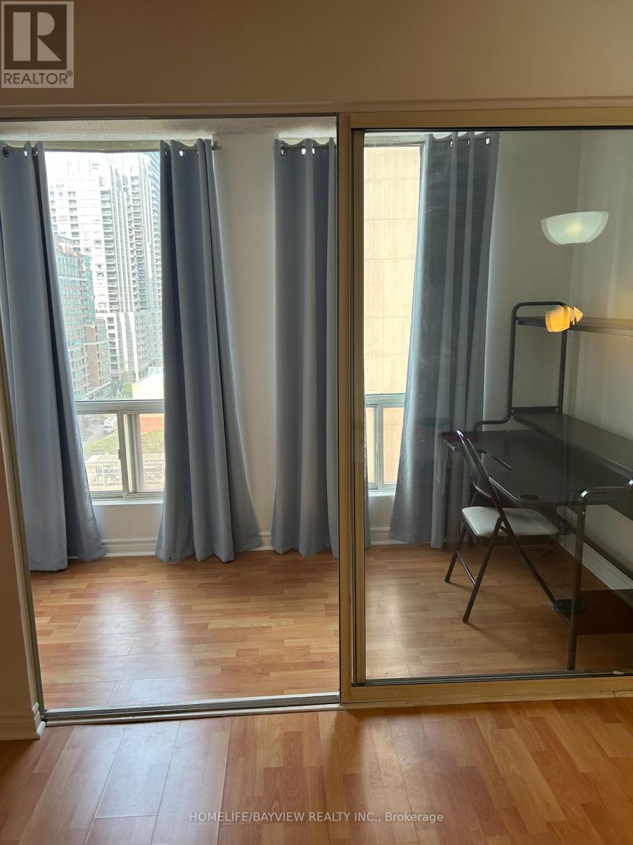 1210 - 25 Grenville Street, Toronto, Ontario  M4Y 2X5 - Photo 11 - C12488814