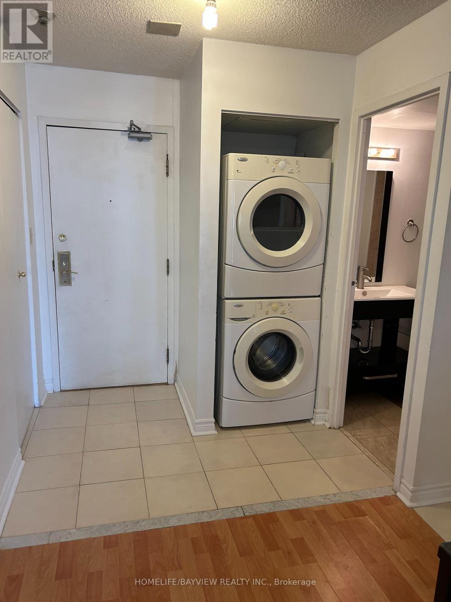 1210 - 25 Grenville Street, Toronto, Ontario  M4Y 2X5 - Photo 16 - C12488814