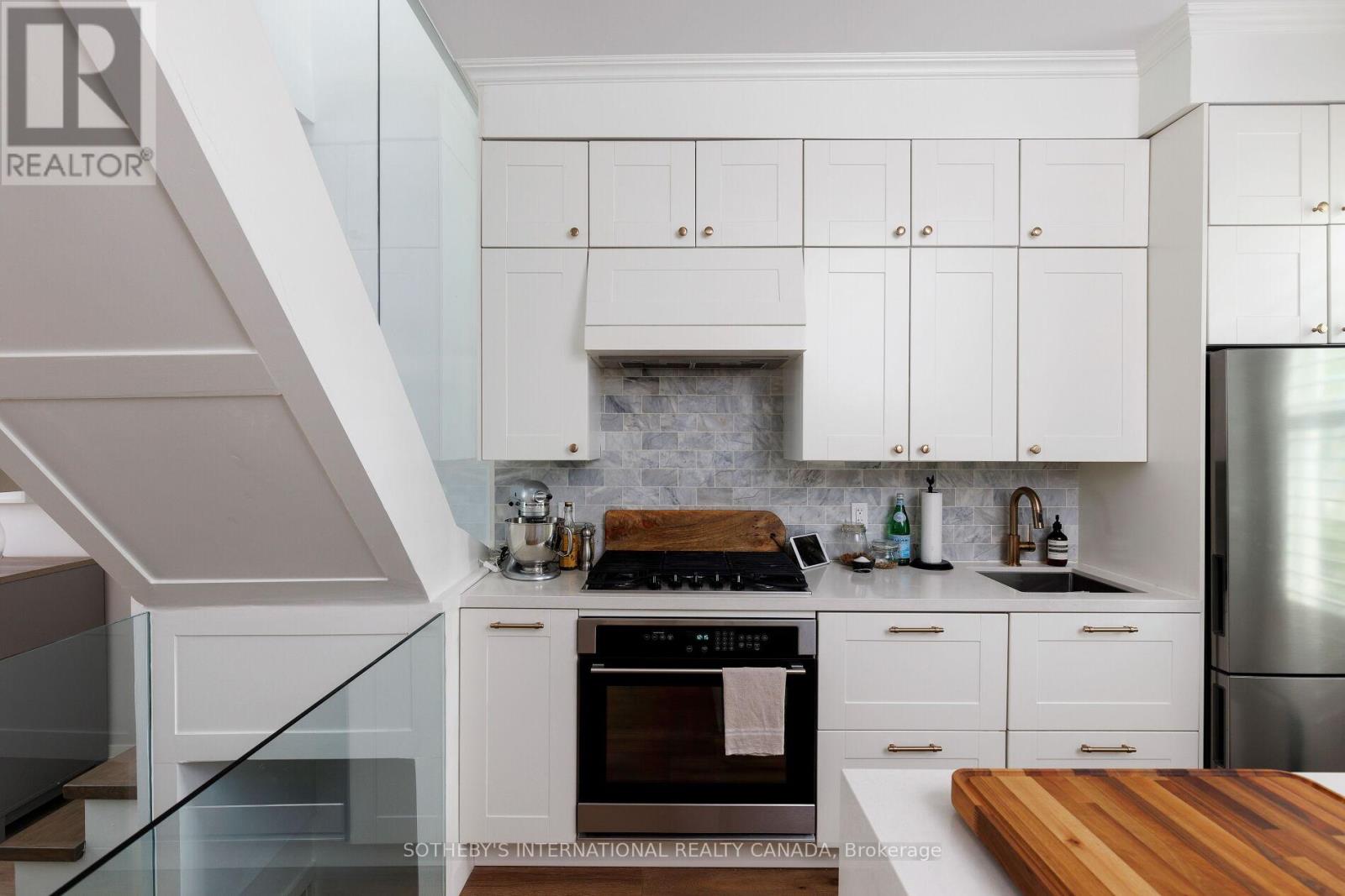 116 Shaftesbury Avenue, Toronto (Rosedale-Moore Park), Ontario  M4T 1A5 - Photo 8 - C12488856