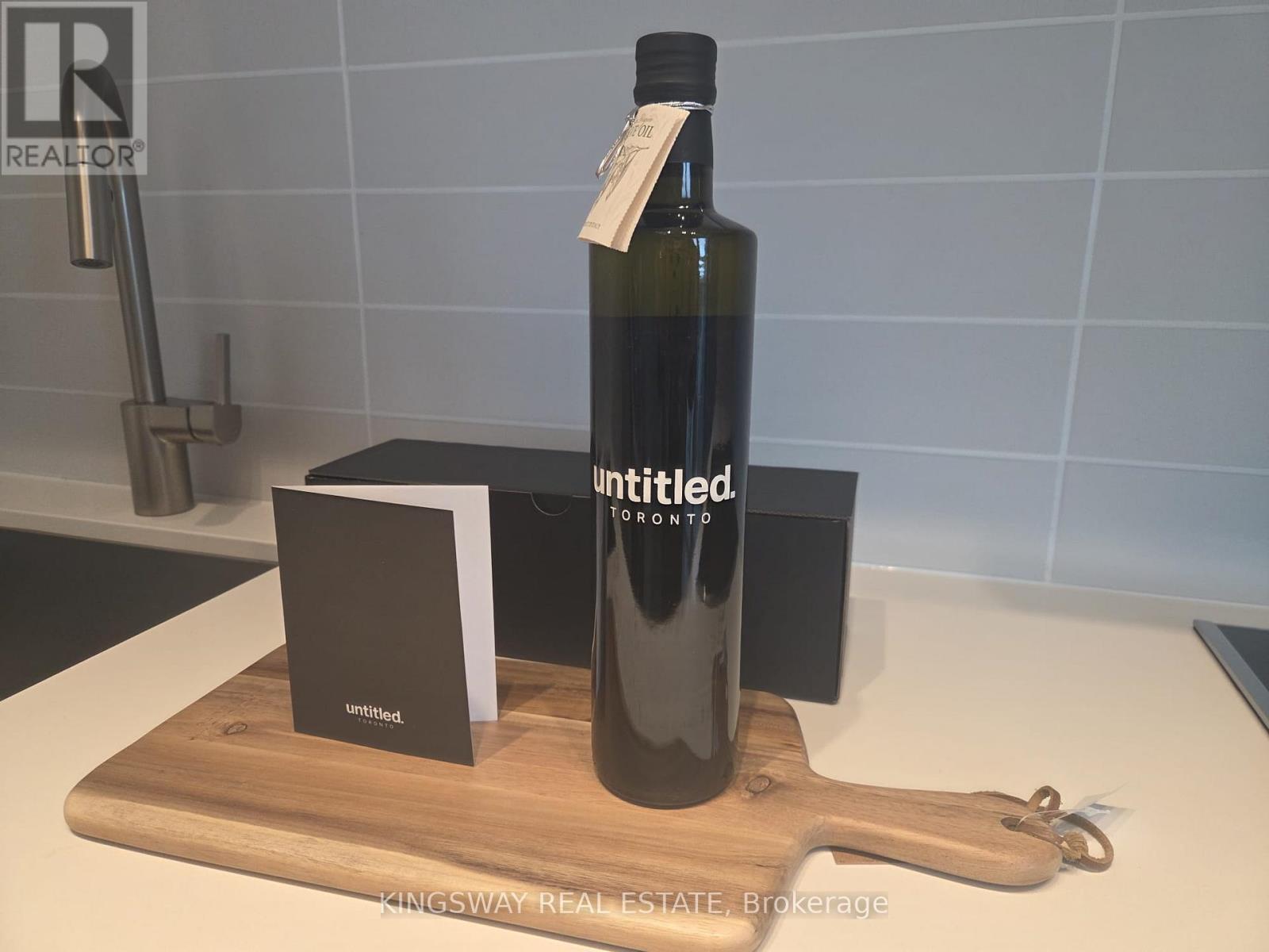 1208 - 110 Broadway Avenue, Toronto, Ontario  M4P 1V7 - Photo 2 - C12488908