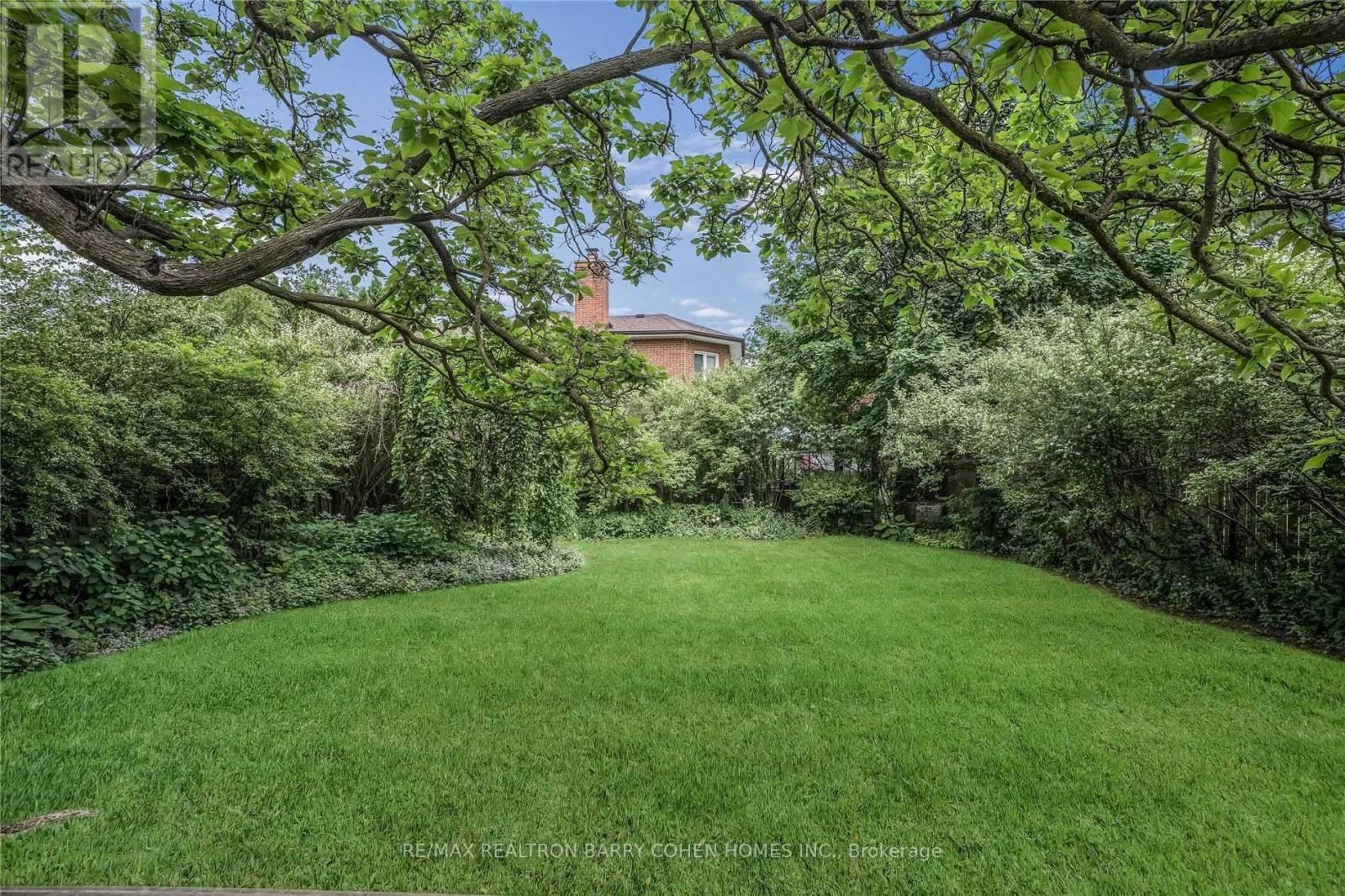 29 Glen Rush Boulevard, Toronto, Ontario  M5N 2T4 - Photo 37 - C12487712