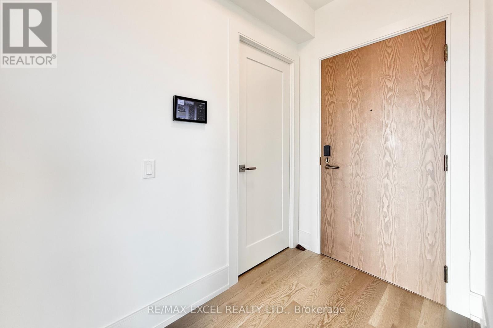 3409 - 30 Inn On The Park Drive, Toronto, Ontario  M3C 0P8 - Photo 11 - C12488658