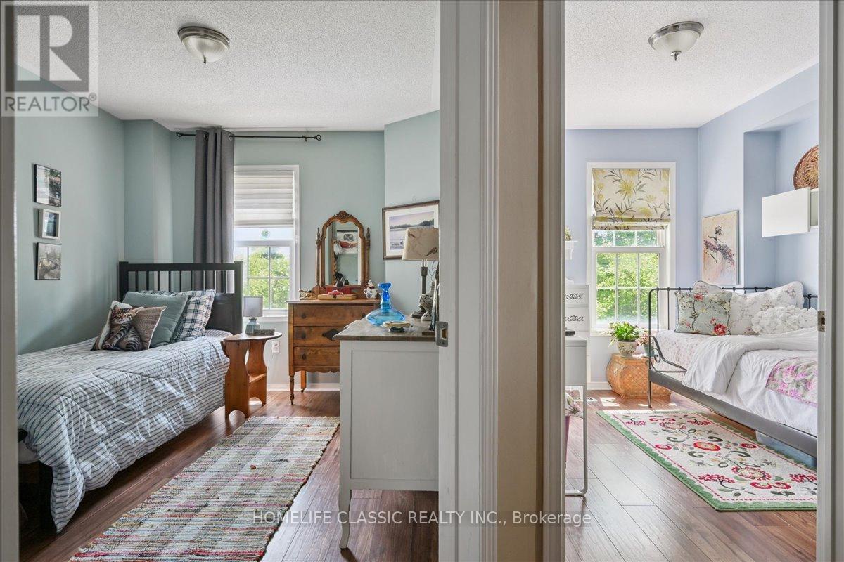 153 Glenashton Drive, Oakville, Ontario  L6H 6N2 - Photo 23 - W12348446