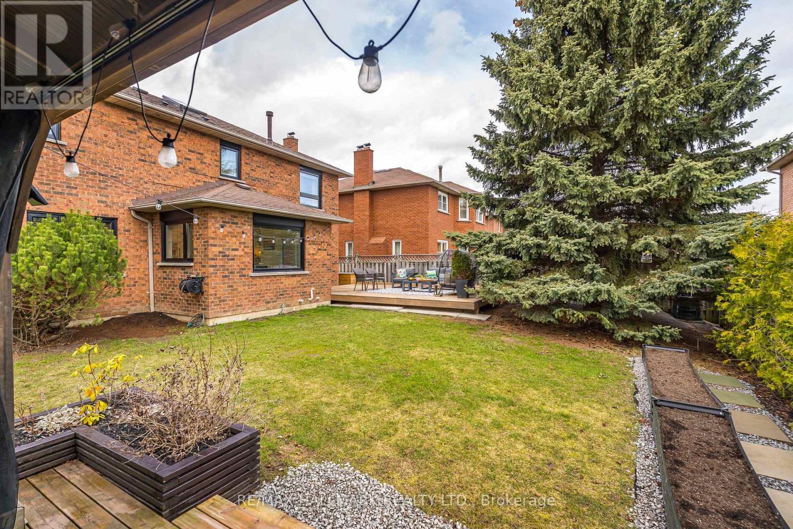 16 Intrepid Drive, Whitby, Ontario  L1N 8R7 - Photo 47 - E12487758