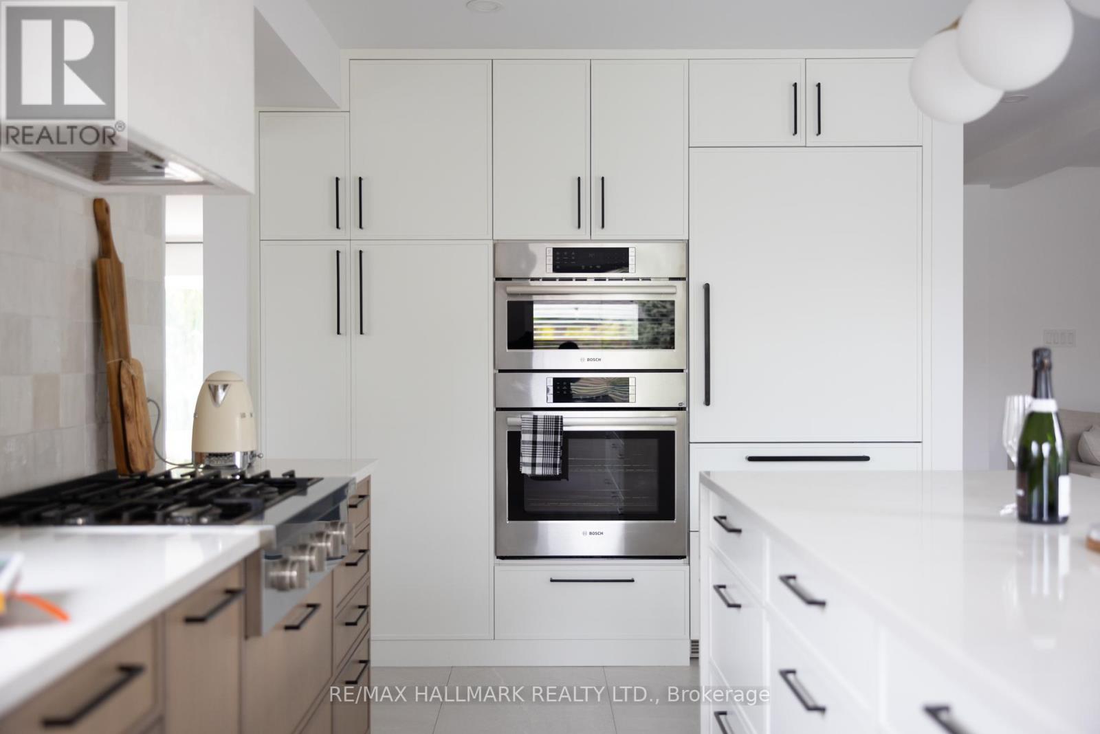 16 Intrepid Drive, Whitby, Ontario  L1N 8R7 - Photo 7 - E12487758