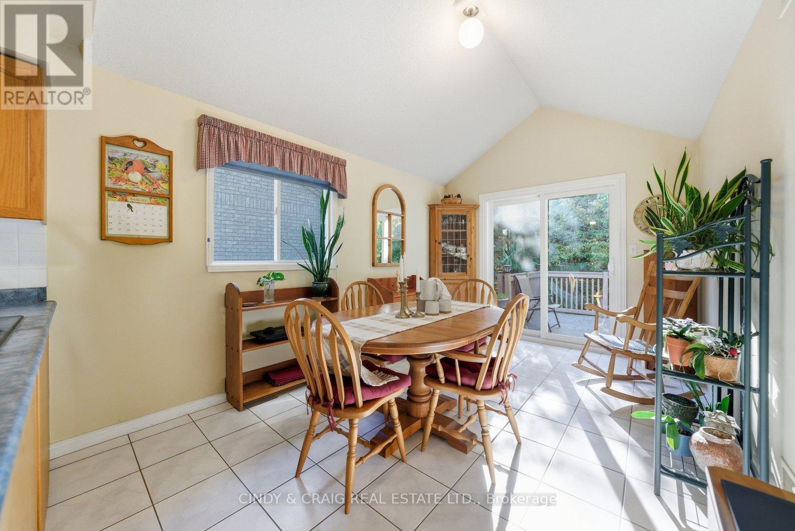 318 Sandringham Drive, Clarington, Ontario  L1E 3A7 - Photo 6 - E12487770