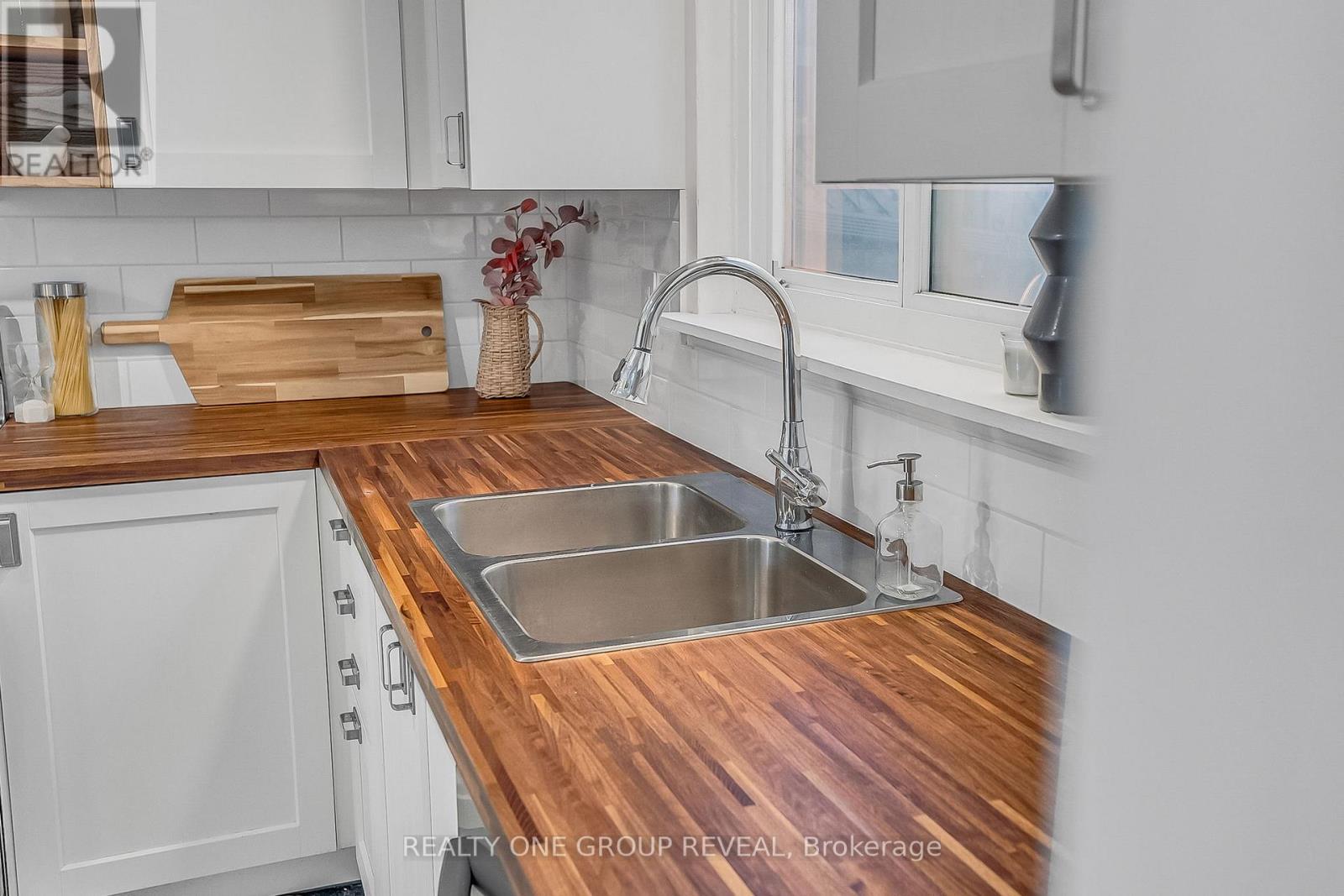 1343 Fenelon Crescent, Oshawa, Ontario  L1J 6G2 - Photo 14 - E12487812