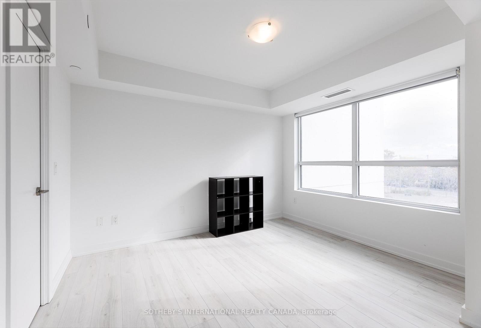 303 - 1435 Celebration Drive, Pickering, Ontario  L1W 0C4 - Photo 6 - E12487814