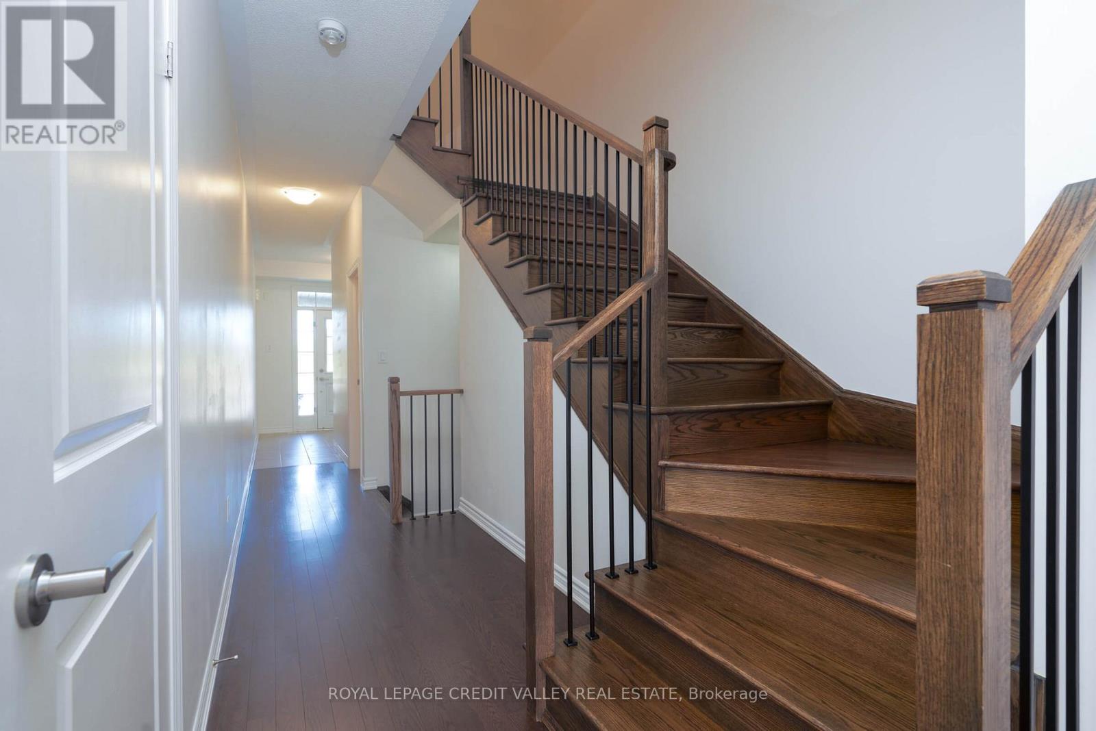 63 Laing Drive, Whitby, Ontario  L1P 0N6 - Photo 7 - E12487820