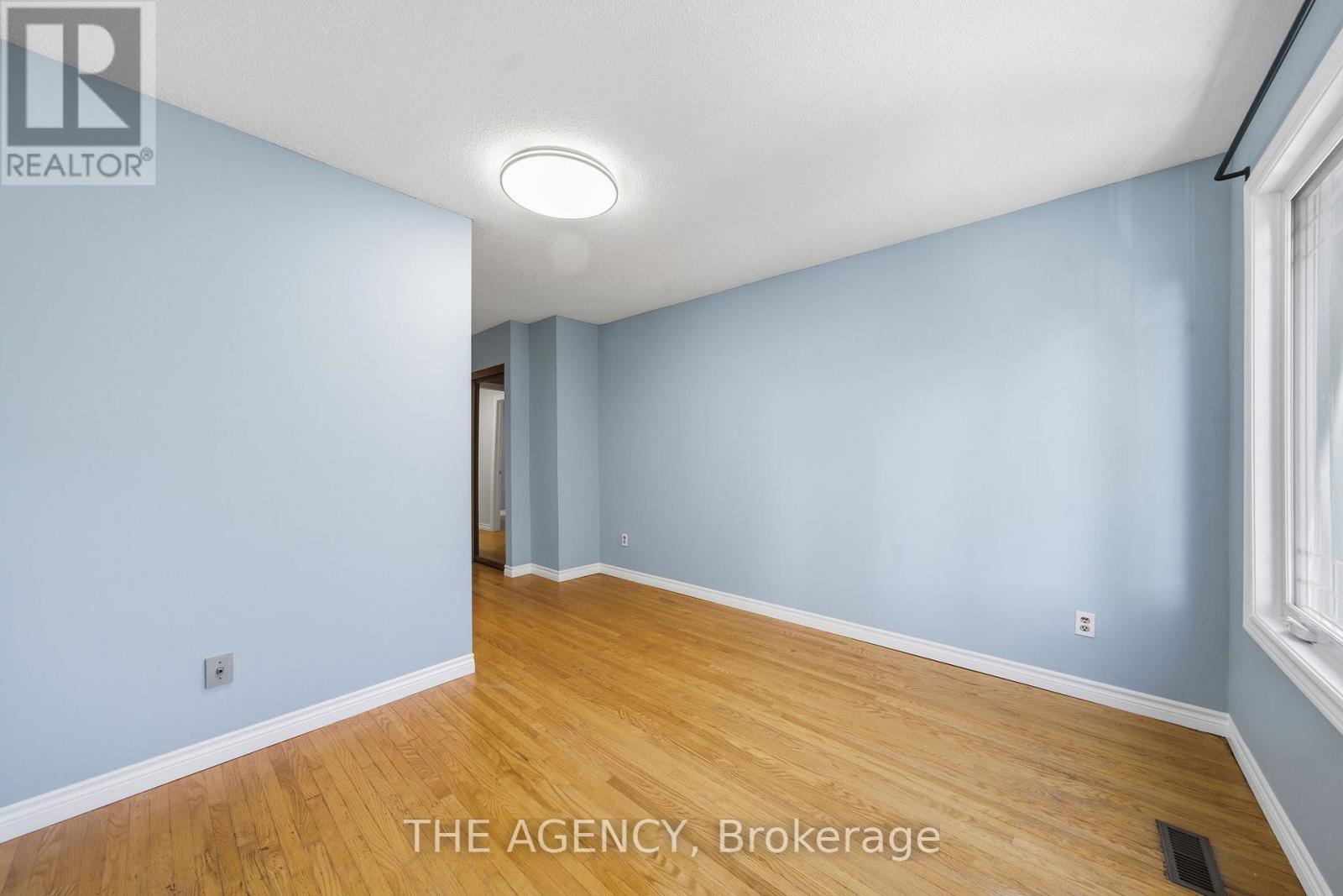 8a Maryland Boulevard, Toronto, Ontario  M4C 5C9 - Photo 29 - E12487856