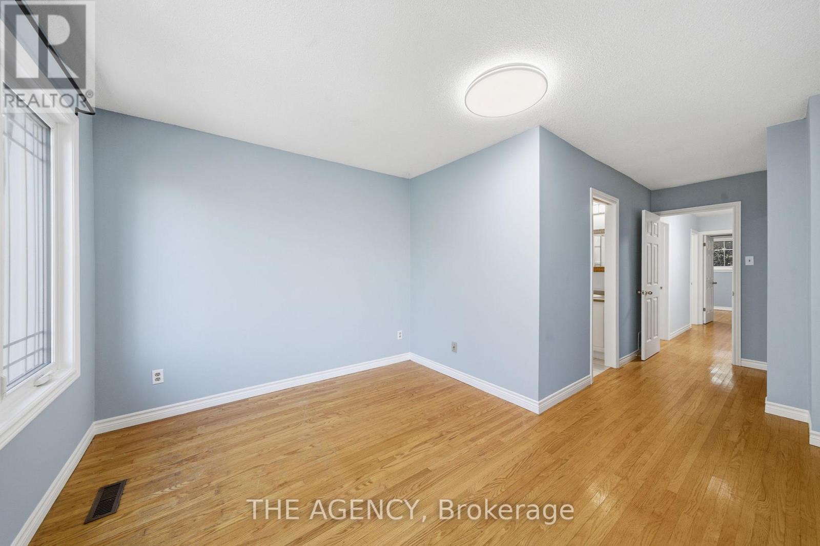 8a Maryland Boulevard, Toronto, Ontario  M4C 5C9 - Photo 30 - E12487856