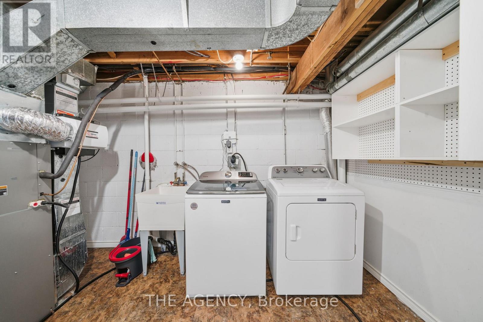 8a Maryland Boulevard, Toronto, Ontario  M4C 5C9 - Photo 35 - E12487856