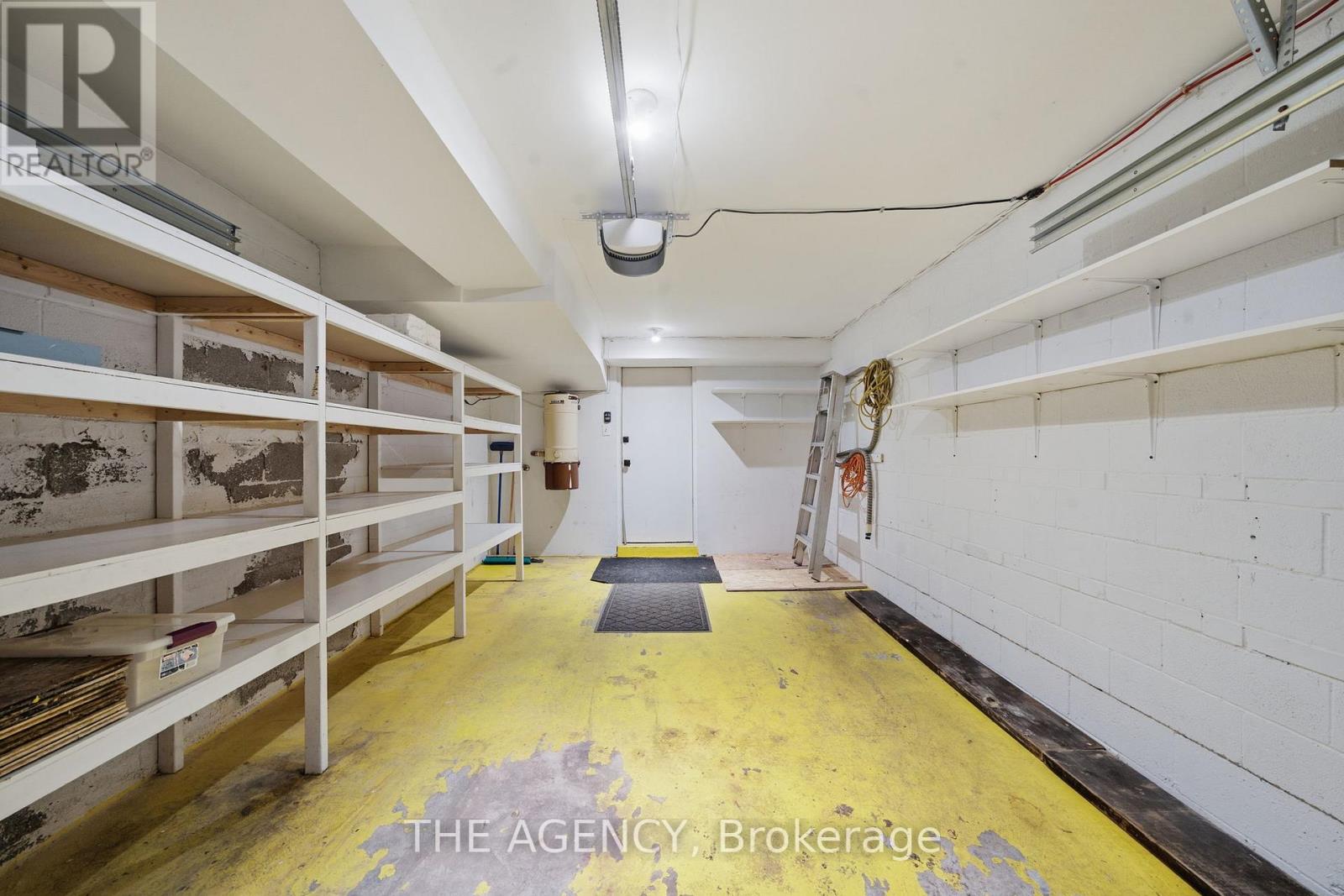 8a Maryland Boulevard, Toronto, Ontario  M4C 5C9 - Photo 39 - E12487856