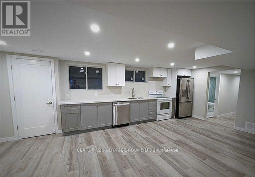 A - 971 Vistula Drive, Pickering, Ontario  L1W 2L8 - Photo 5 - E12487940