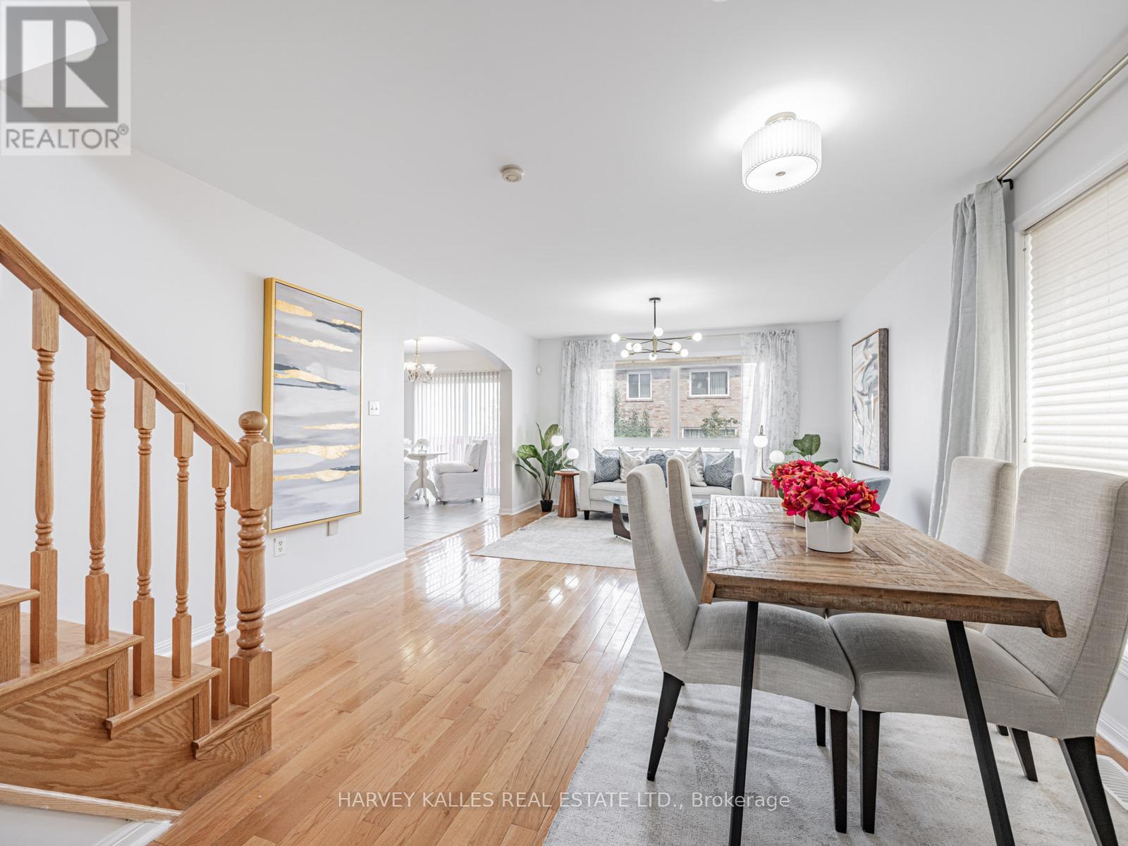 9 Bobcat Terrace, Toronto, Ontario  M1B 6G5 - Photo 6 - E12487996