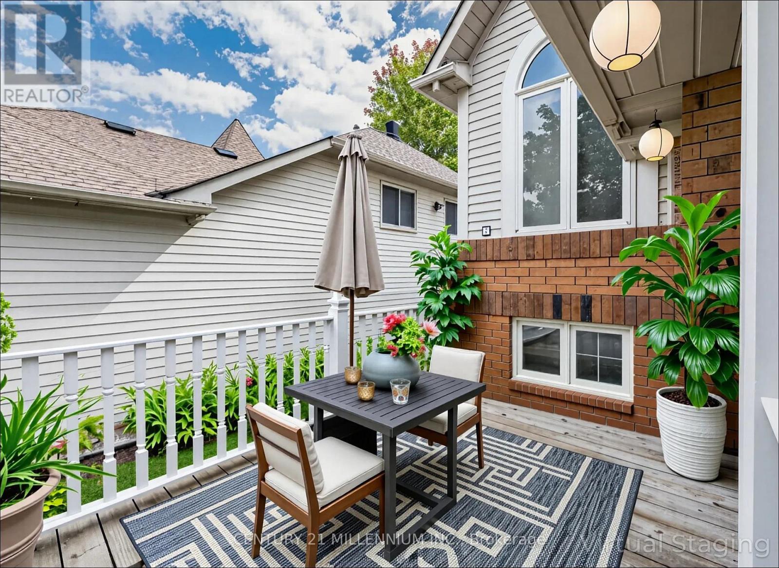 425 Elmwood Court, Oshawa, Ontario  L1G 7X8 - Photo 2 - E12488018