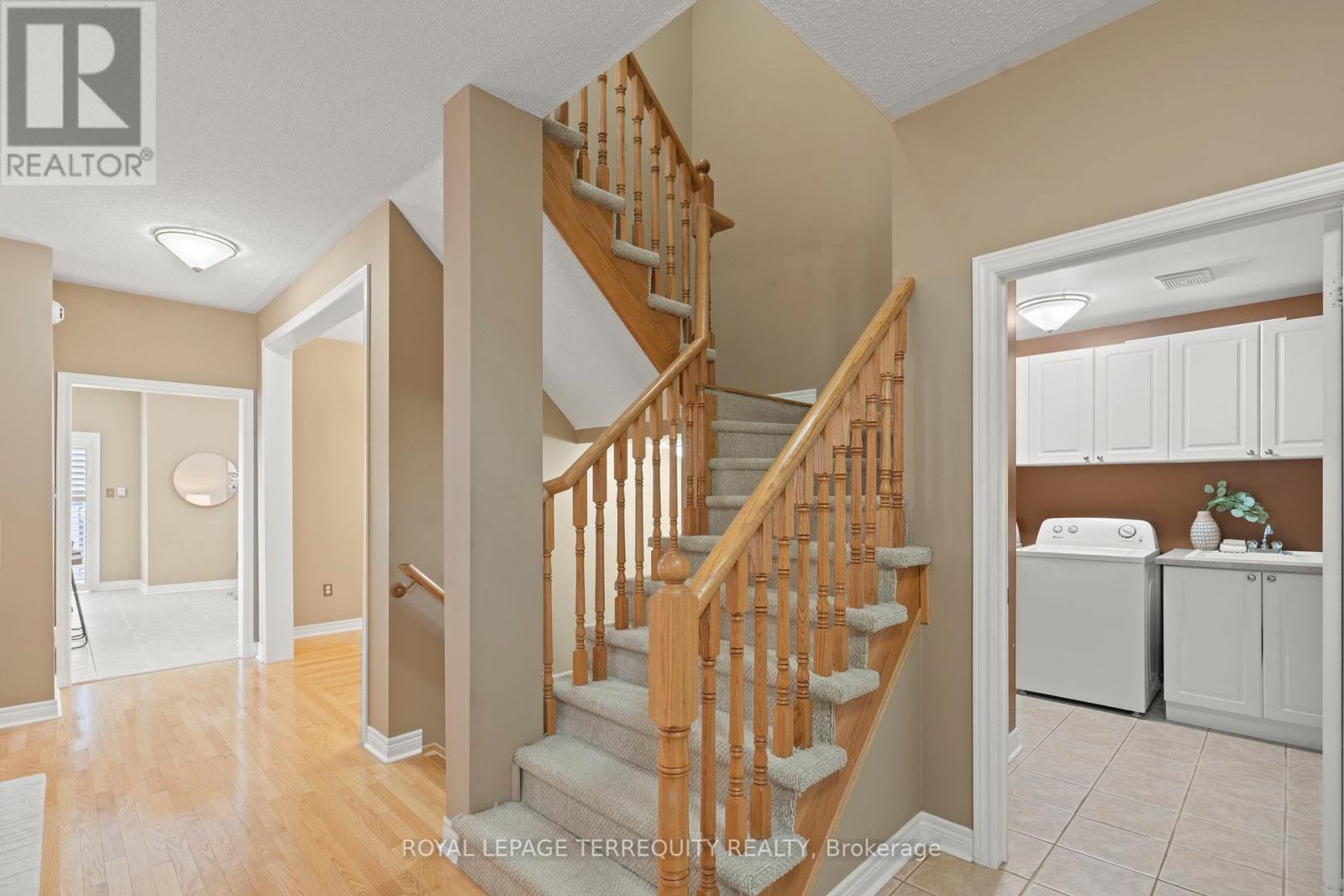 12 Kenilworth Crescent, Whitby, Ontario  L1M 2M7 - Photo 21 - E12488044