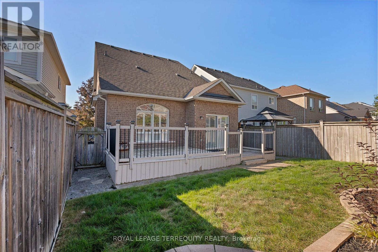 12 Kenilworth Crescent, Whitby, Ontario  L1M 2M7 - Photo 41 - E12488044