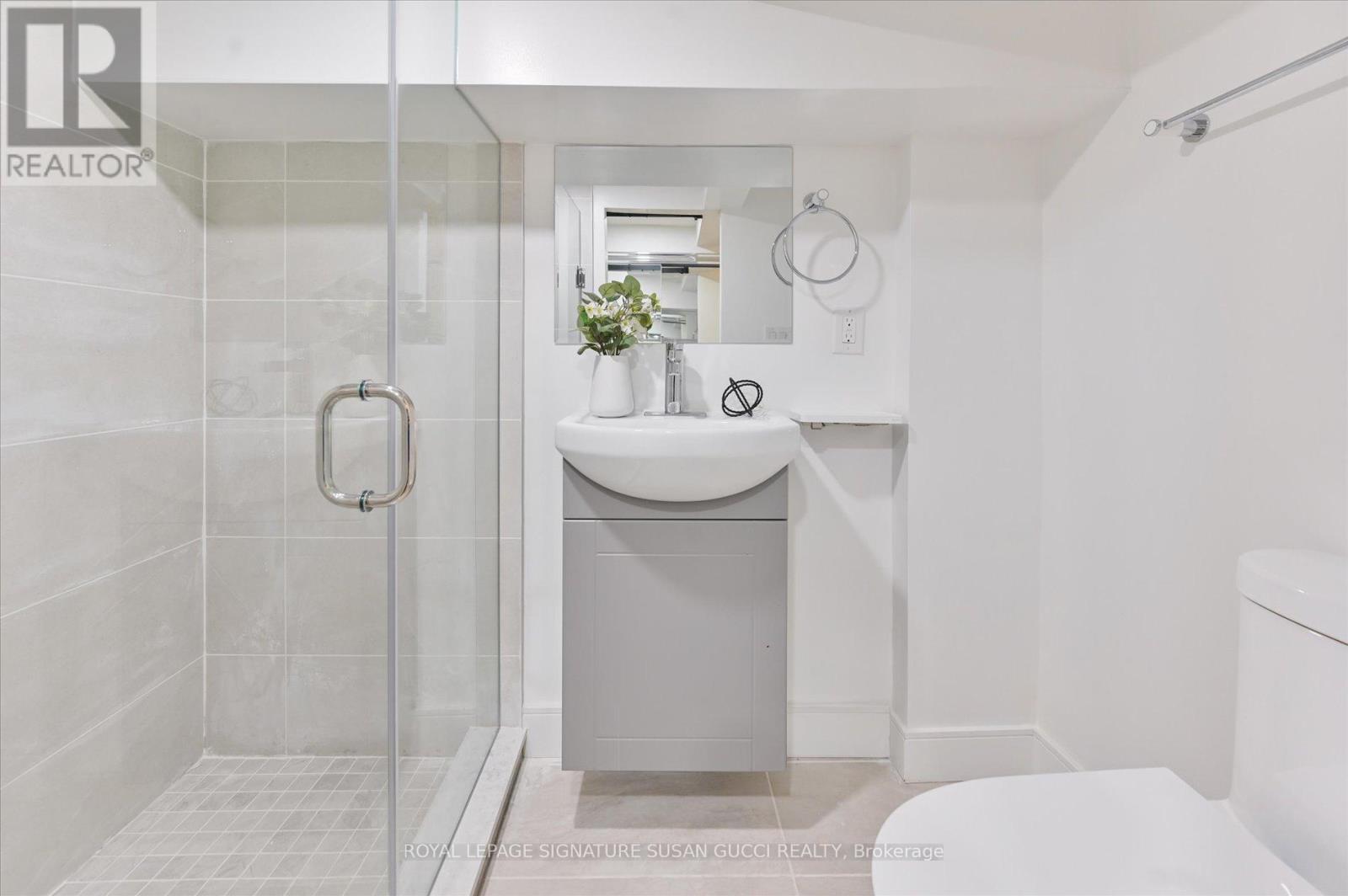 21 Frankdale Avenue, Toronto, Ontario  M4J 3Z8 - Photo 36 - E12488078