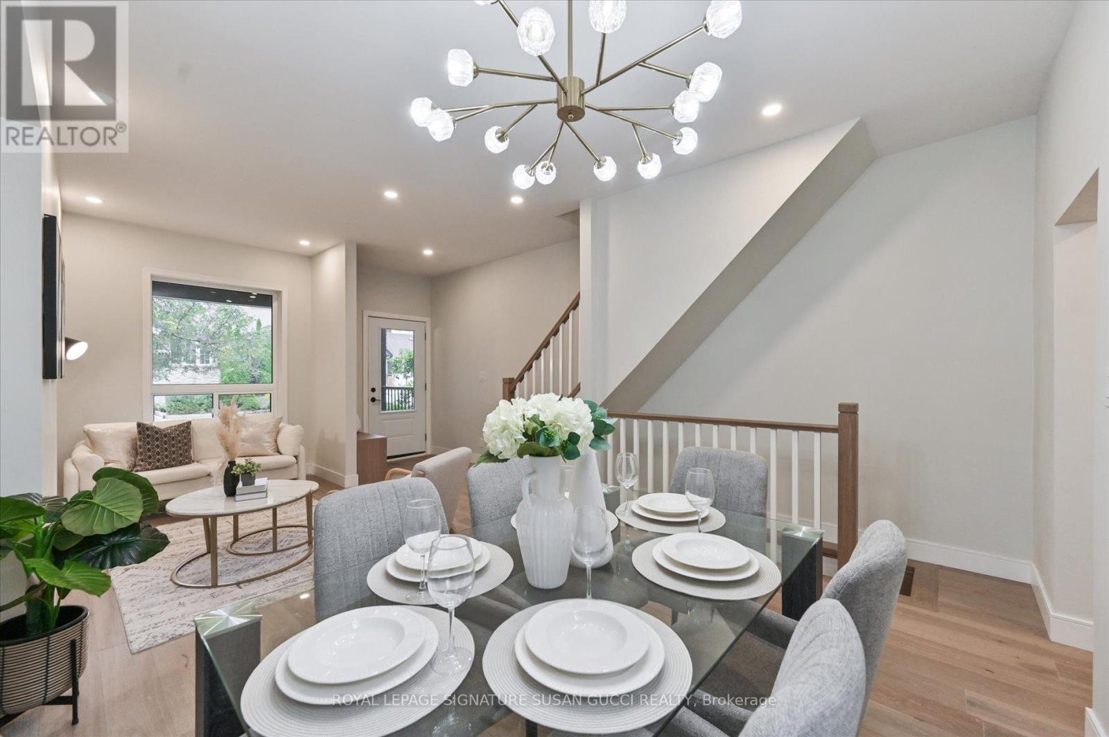 21 Frankdale Avenue, Toronto, Ontario  M4J 3Z8 - Photo 9 - E12488078