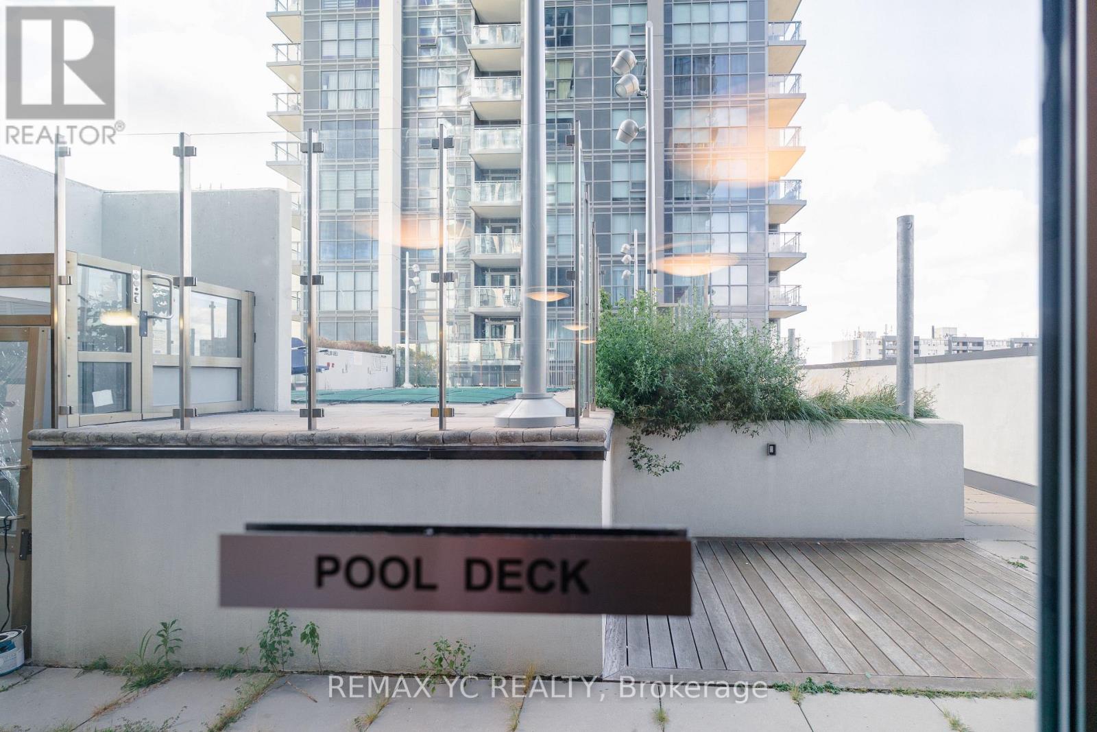 2208 - 30 Meadowglen Place, Toronto, Ontario  M1G 0A6 - Photo 22 - E12488146