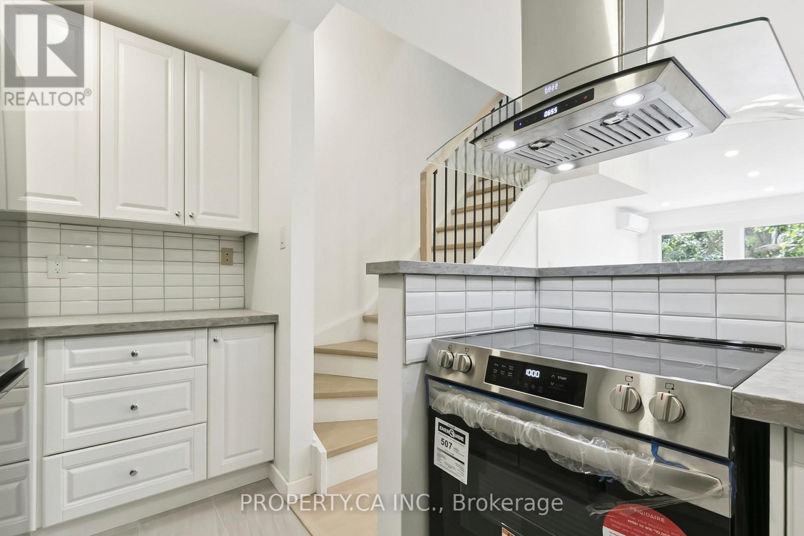 29 - 1209 Queen Street E, Toronto, Ontario  M4M 3H4 - Photo 7 - E12488274