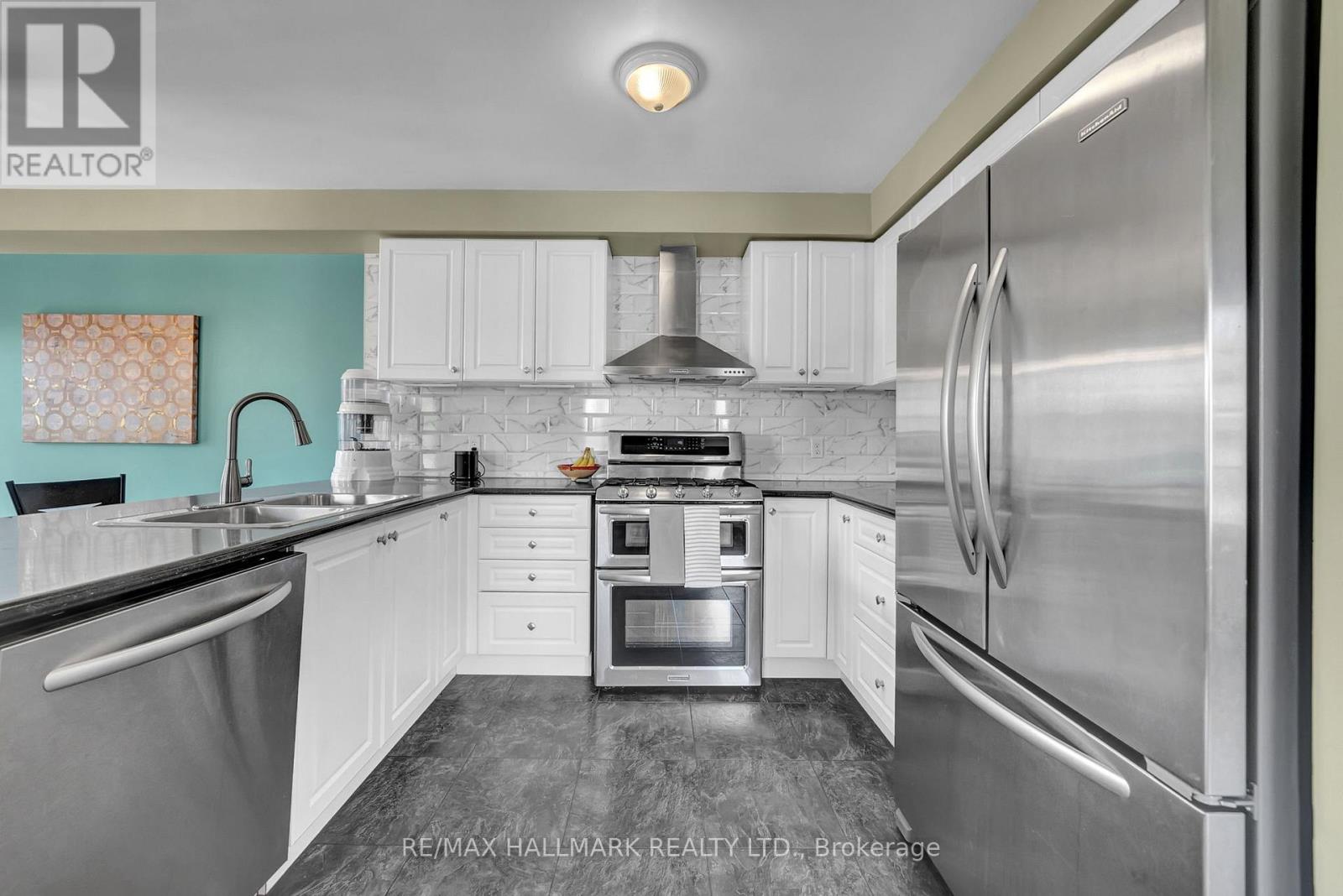 35 Westover Drive, Clarington, Ontario  L1C 0M7 - Photo 12 - E12488412