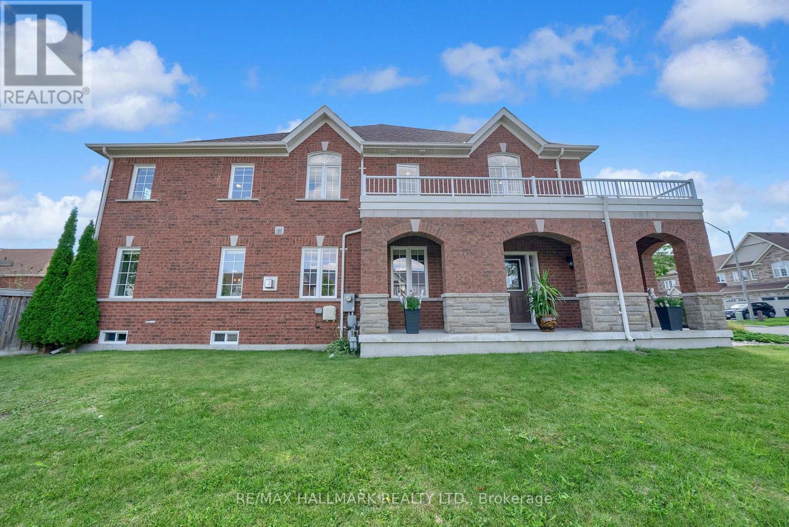 35 Westover Drive, Clarington, Ontario  L1C 0M7 - Photo 3 - E12488412