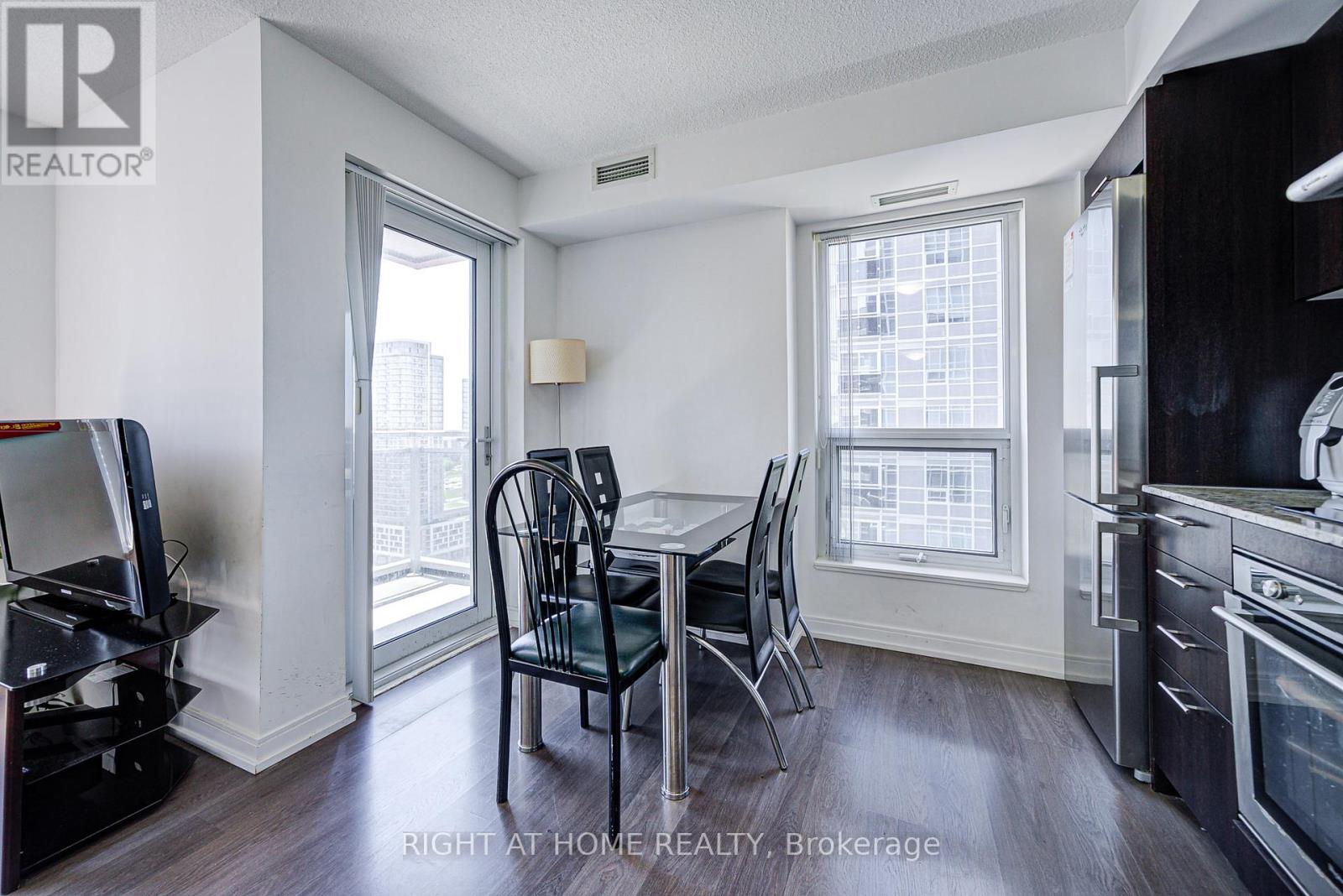 2503 - 255 Village Green Square, Toronto, Ontario  M1S 0L3 - Photo 13 - E12488530