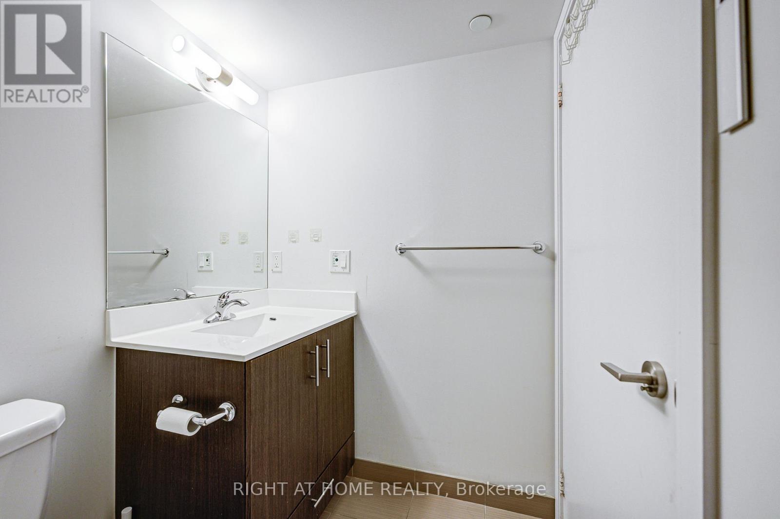 2503 - 255 Village Green Square, Toronto, Ontario  M1S 0L3 - Photo 29 - E12488530