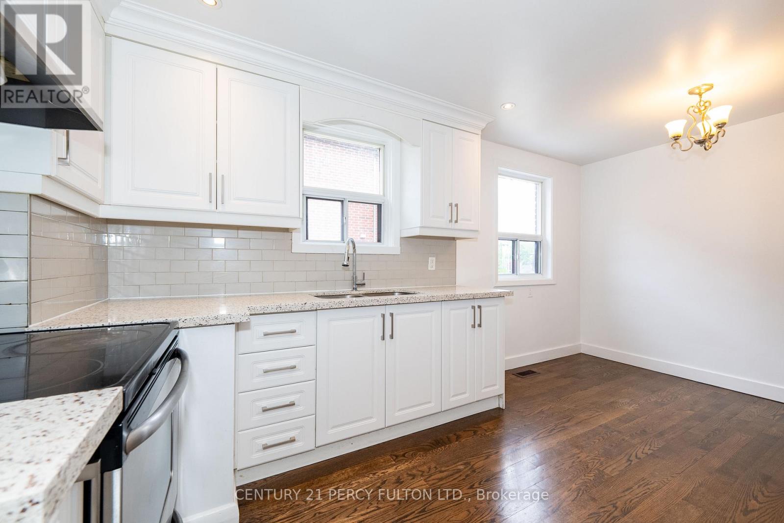 81 Maywood Parkway, Toronto, Ontario  M1K 2H3 - Photo 10 - E12488646