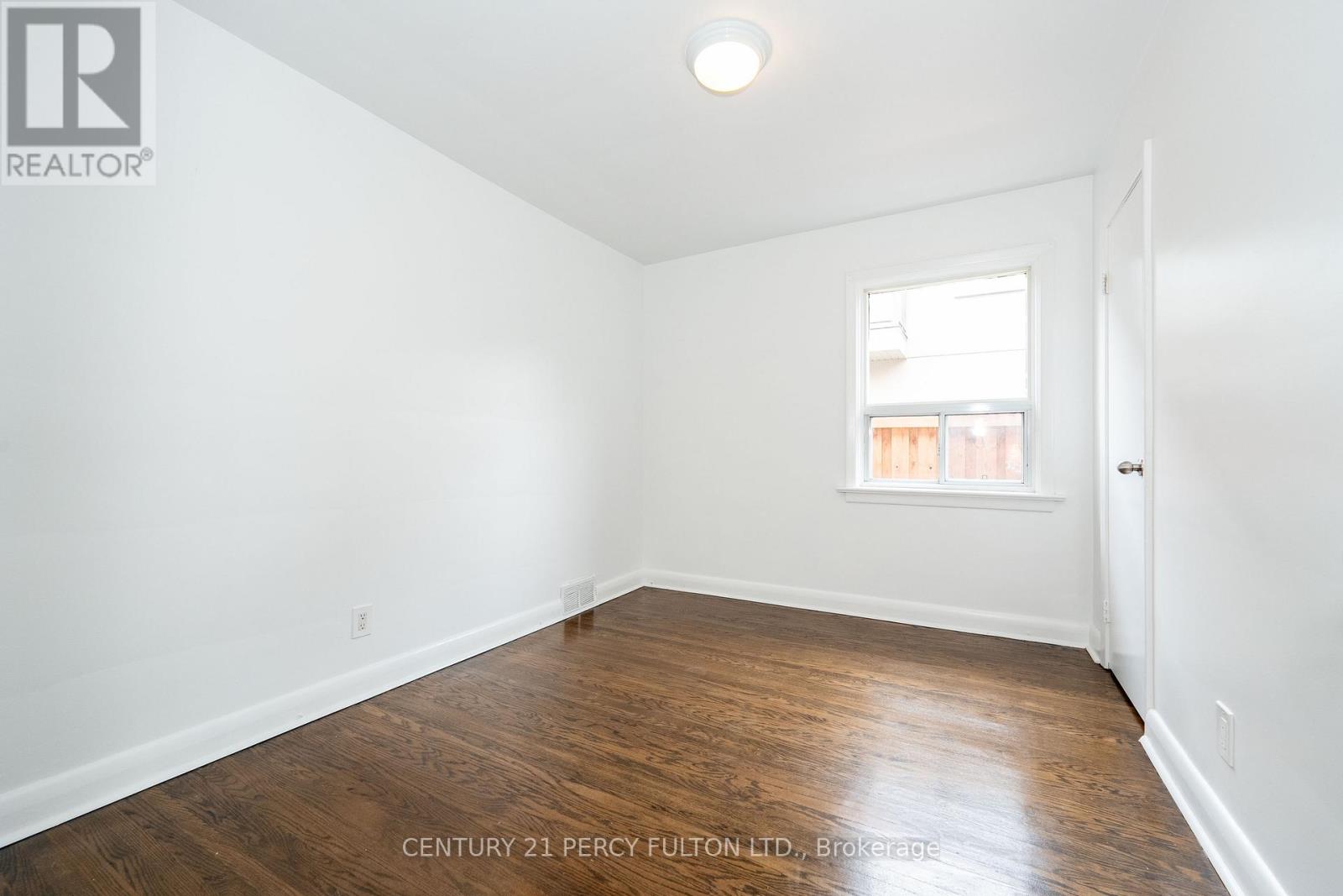 81 Maywood Parkway, Toronto, Ontario  M1K 2H3 - Photo 12 - E12488646