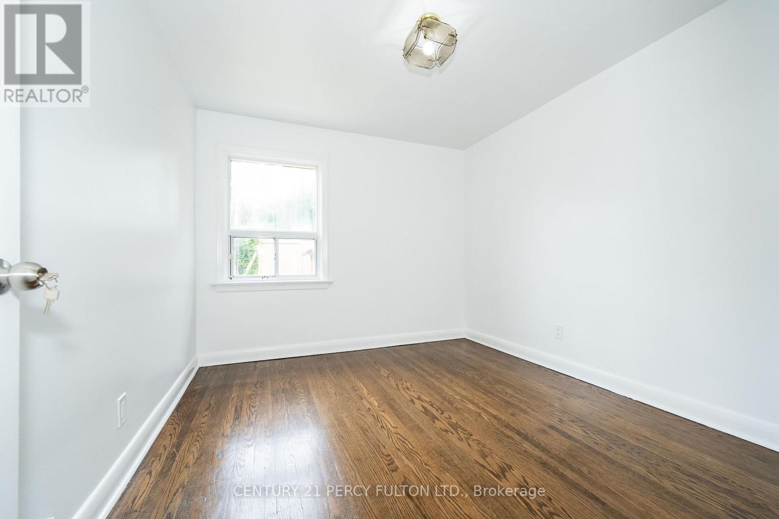 81 Maywood Parkway, Toronto, Ontario  M1K 2H3 - Photo 14 - E12488646