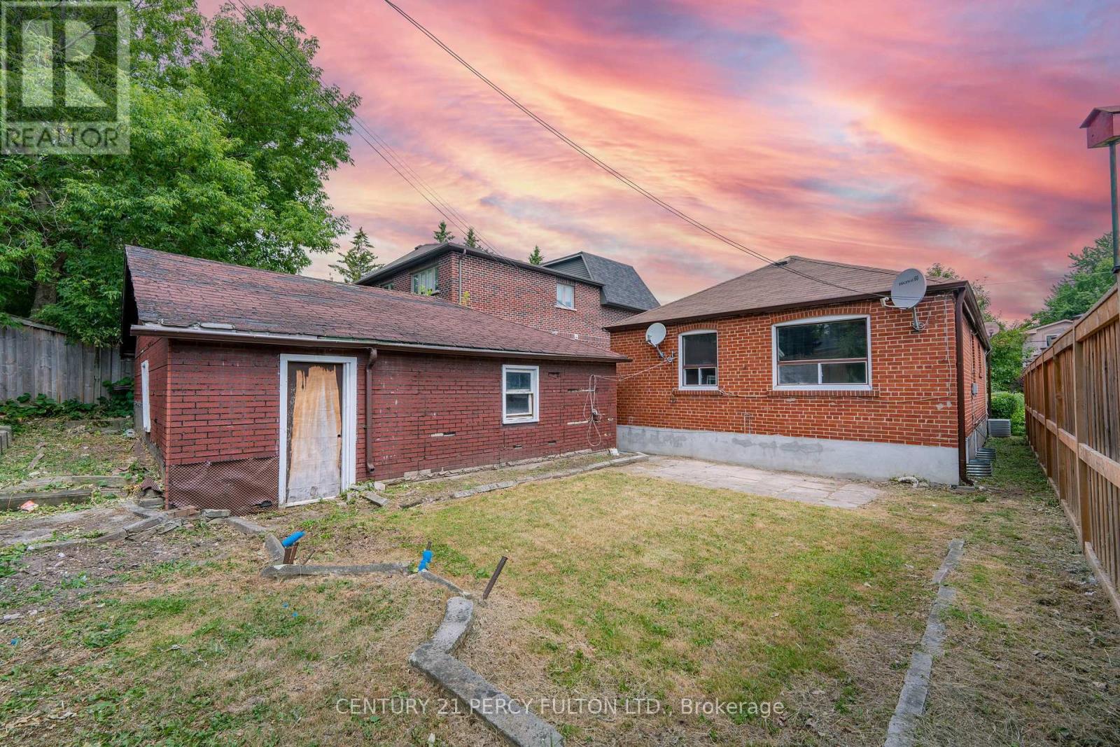 81 Maywood Parkway, Toronto, Ontario  M1K 2H3 - Photo 21 - E12488646