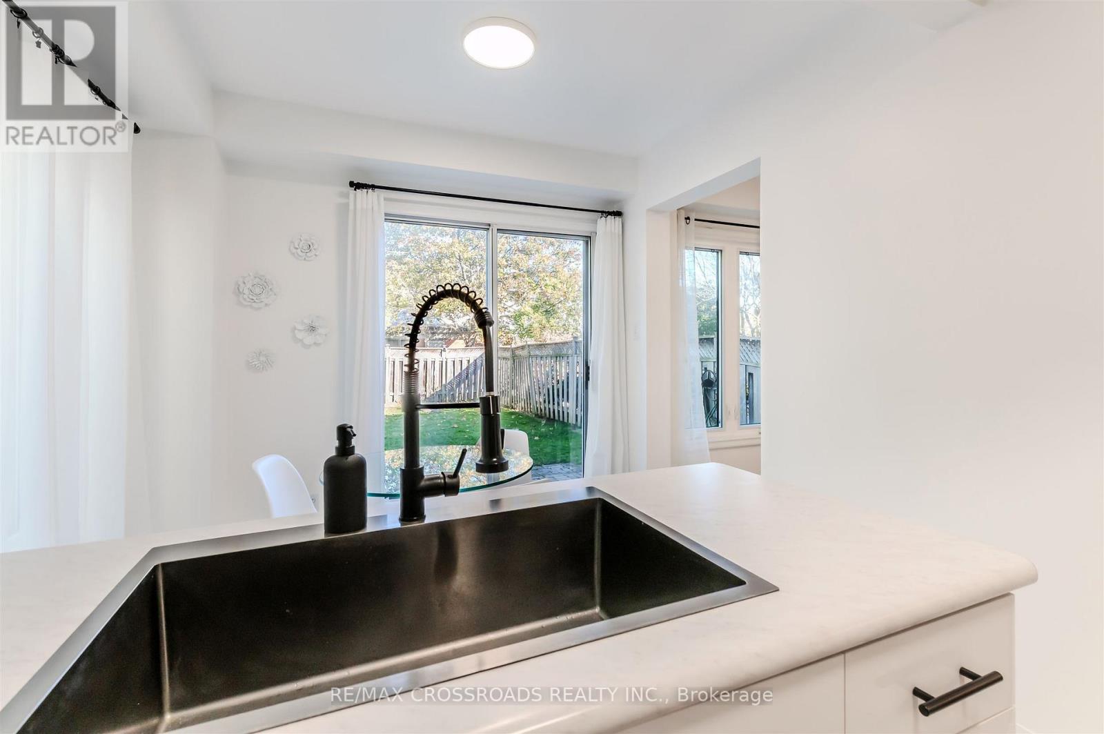 11 Moulton Court, Clarington, Ontario  L1E 2W4 - Photo 11 - E12488672