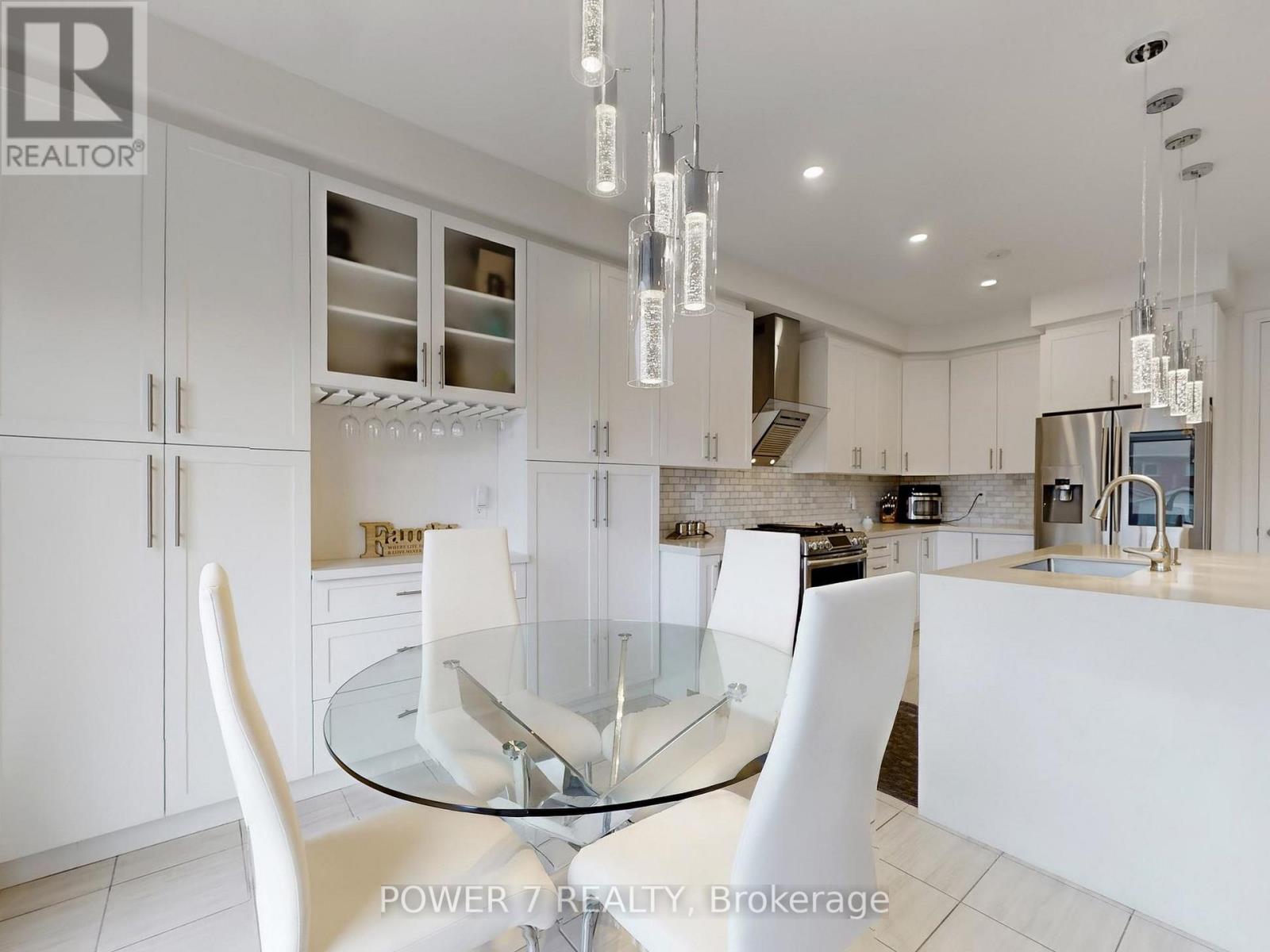 2417 Dress Circle Crescent, Oshawa, Ontario  L1L 0L9 - Photo 10 - E12488742