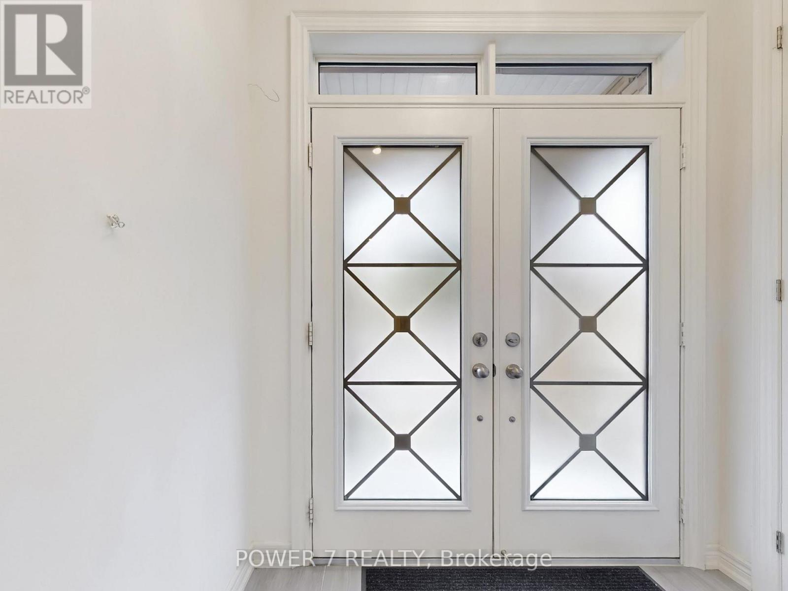 2417 Dress Circle Crescent, Oshawa, Ontario  L1L 0L9 - Photo 2 - E12488742