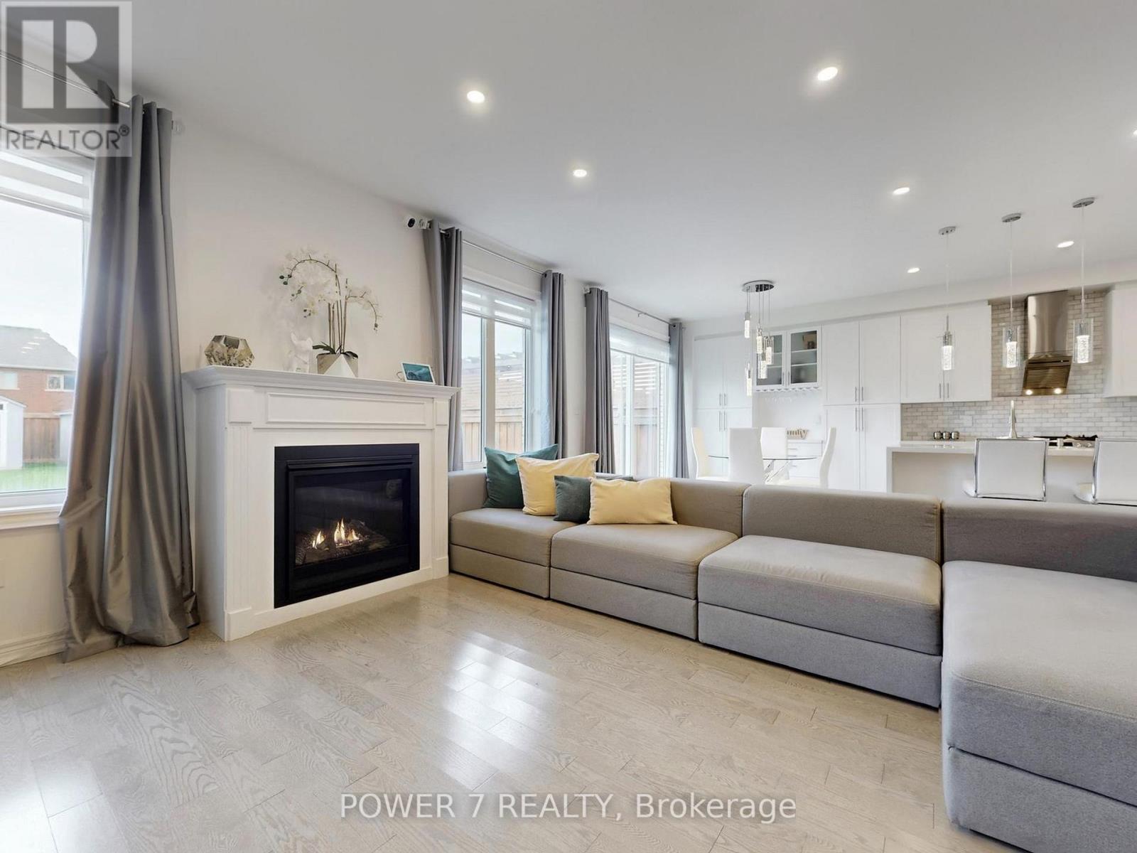 2417 Dress Circle Crescent, Oshawa, Ontario  L1L 0L9 - Photo 6 - E12488742