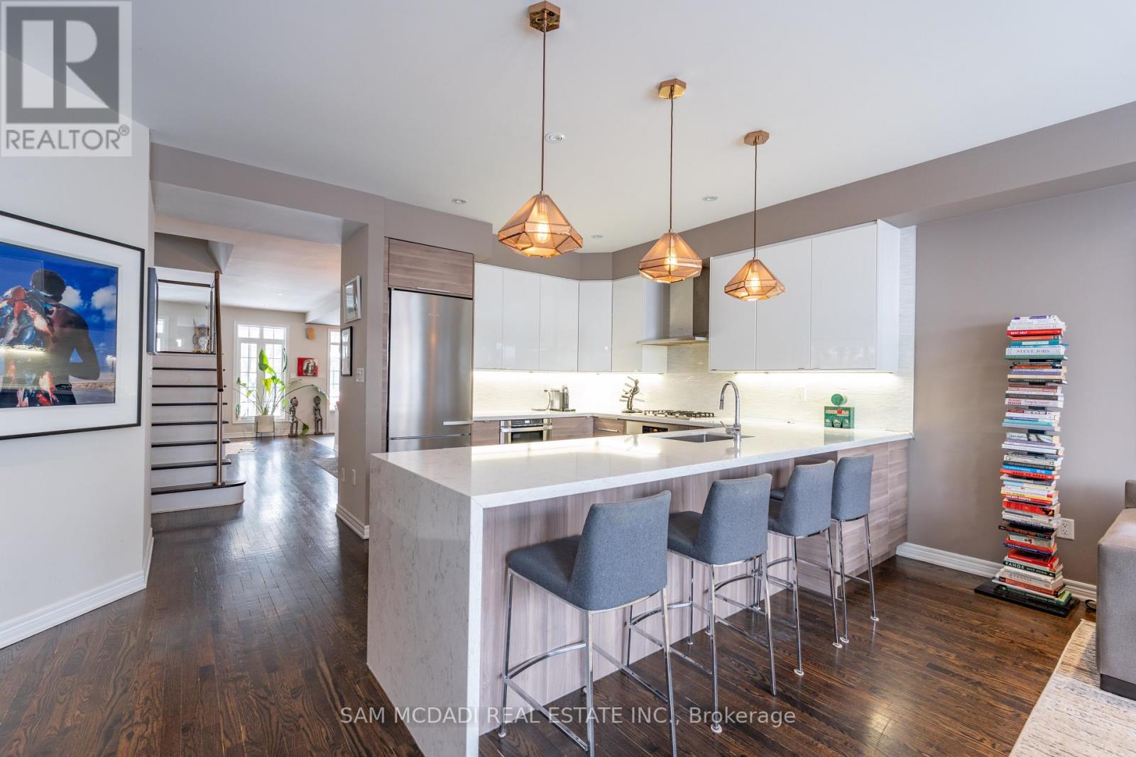 37 Winners Circle, Toronto, Ontario  M4L 3Y7 - Photo 9 - E12488798