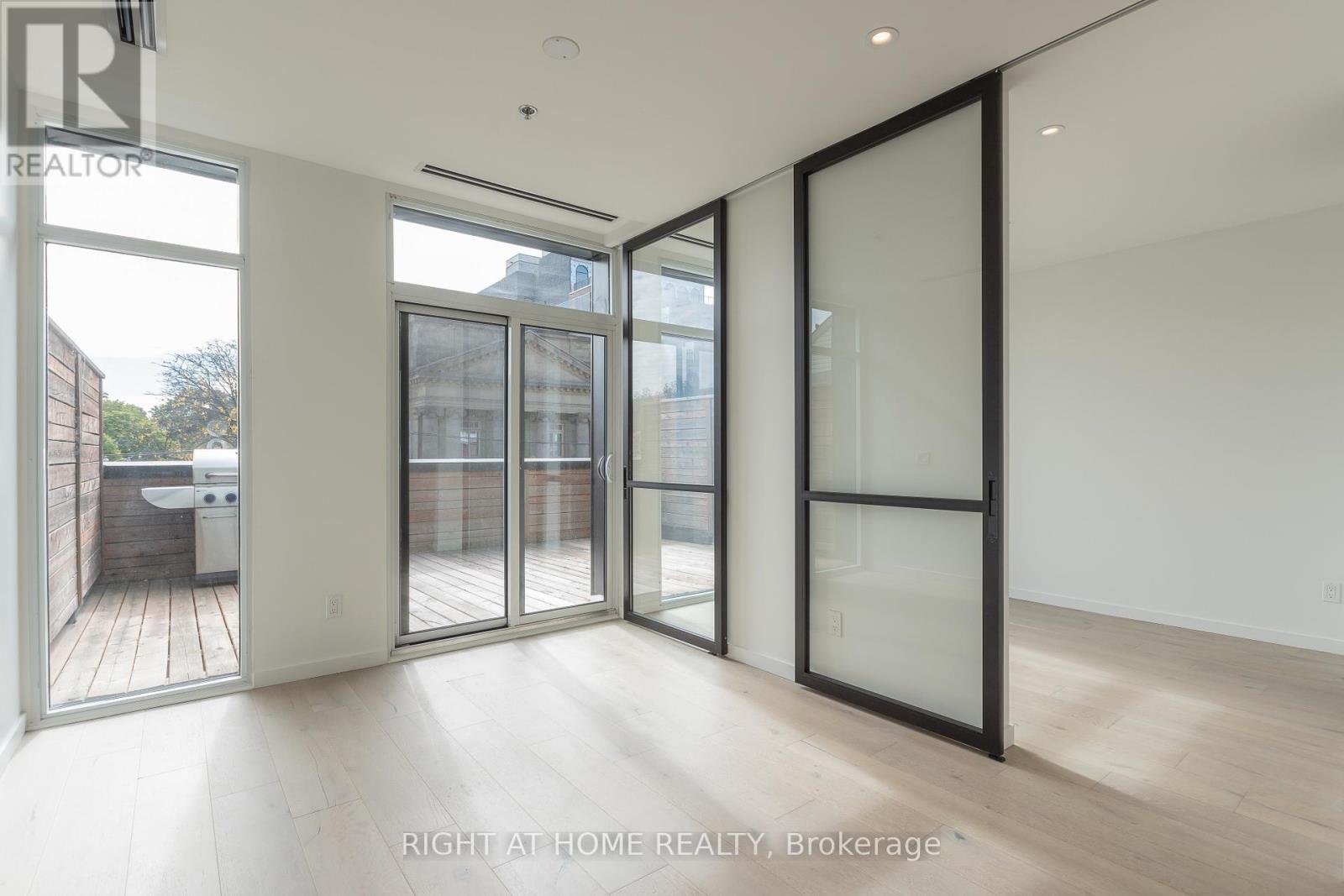 206 - 778 Queen Street E, Toronto, Ontario  M4M 1H4 - Photo 16 - E12488866