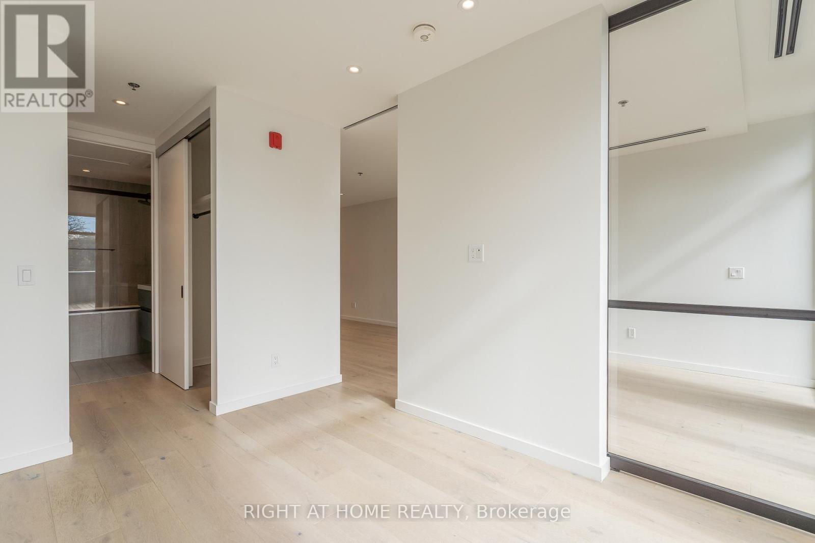 206 - 778 Queen Street E, Toronto, Ontario  M4M 1H4 - Photo 21 - E12488866