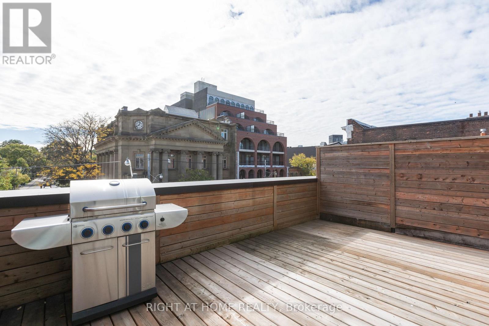 206 - 778 Queen Street E, Toronto, Ontario  M4M 1H4 - Photo 24 - E12488866