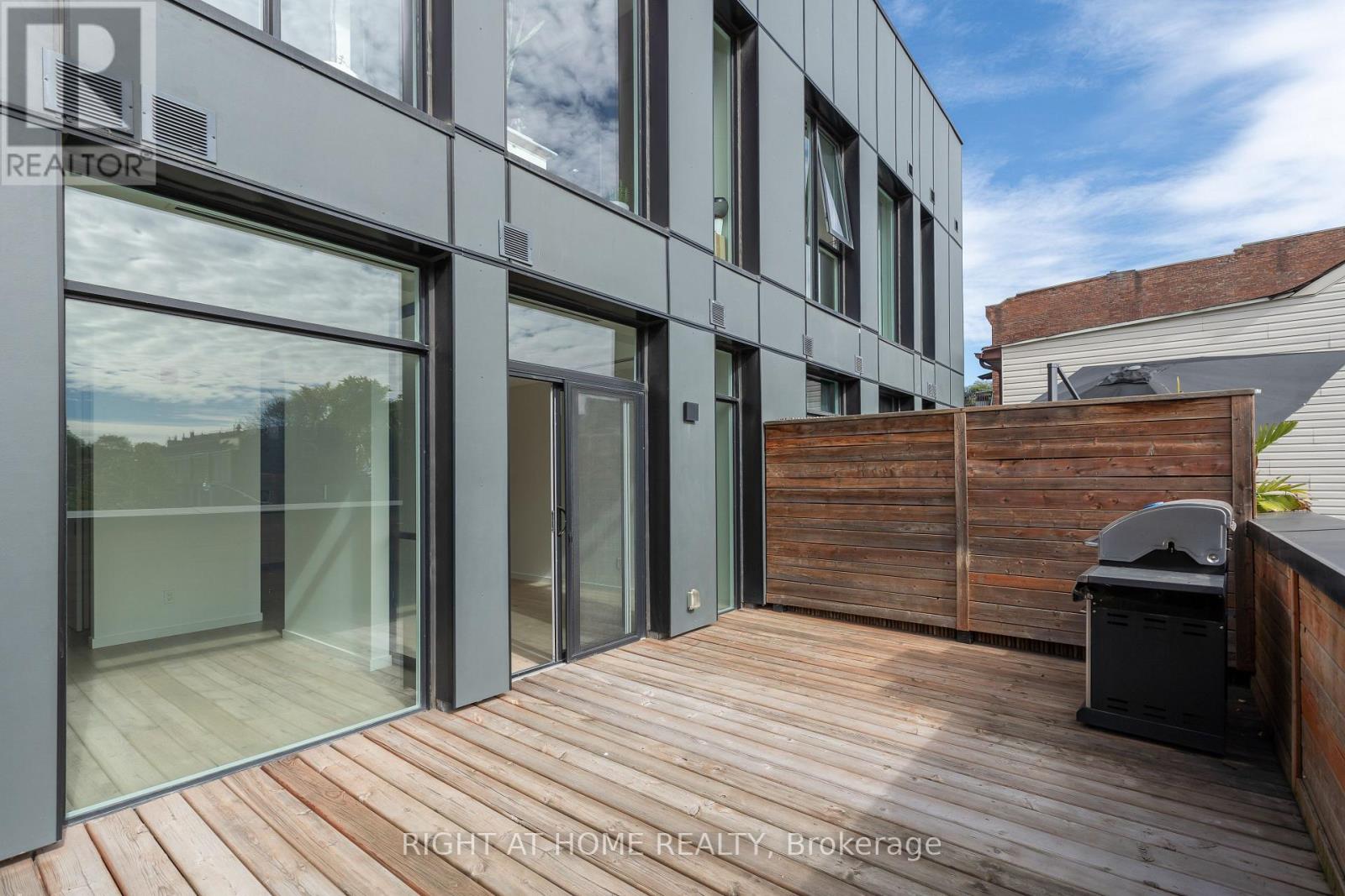 206 - 778 Queen Street E, Toronto, Ontario  M4M 1H4 - Photo 25 - E12488866