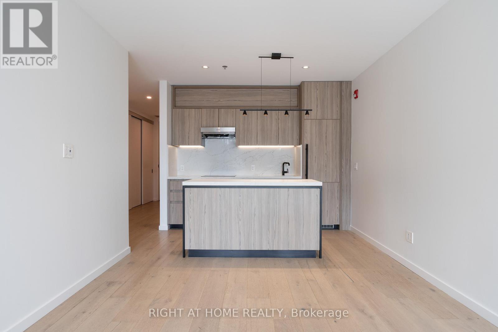 206 - 778 Queen Street E, Toronto, Ontario  M4M 1H4 - Photo 9 - E12488866