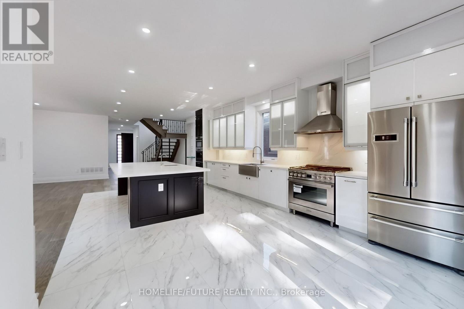 645 Fraser Avenue, Oshawa, Ontario  L1J 6R8 - Photo 12 - E12488904