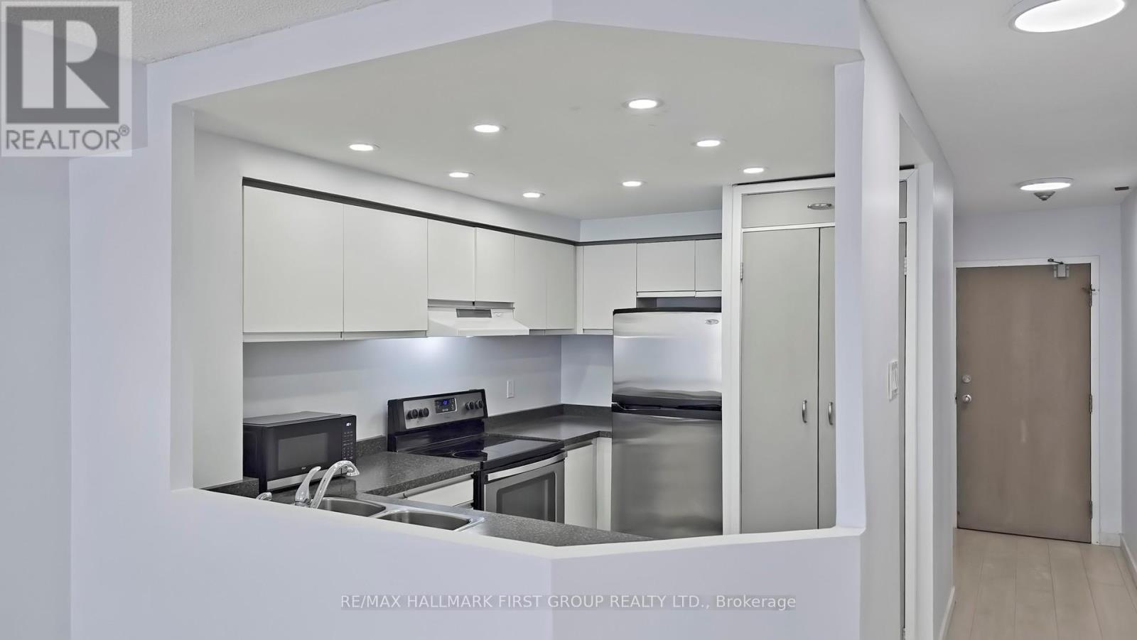 508 - 711 Rossland Road, Whitby, Ontario  L1N 8Z1 - Photo 6 - E12488912